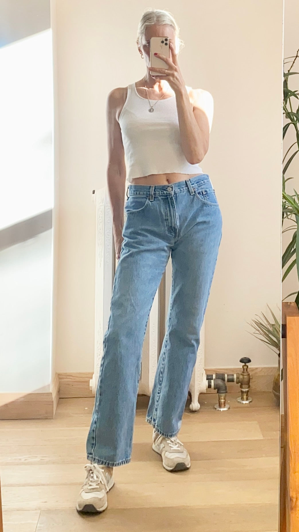 Vintage Y2K Levis 517 Boot Cut Light to Medium Wash Jeans 31 or 32