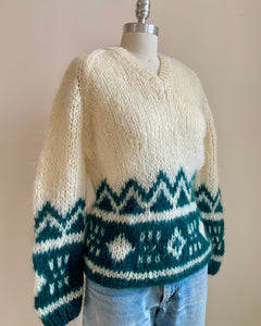 VINTAGE 1950s Hand Knit Ivory and Green Mohair VNeck Sweater Made in Italy S