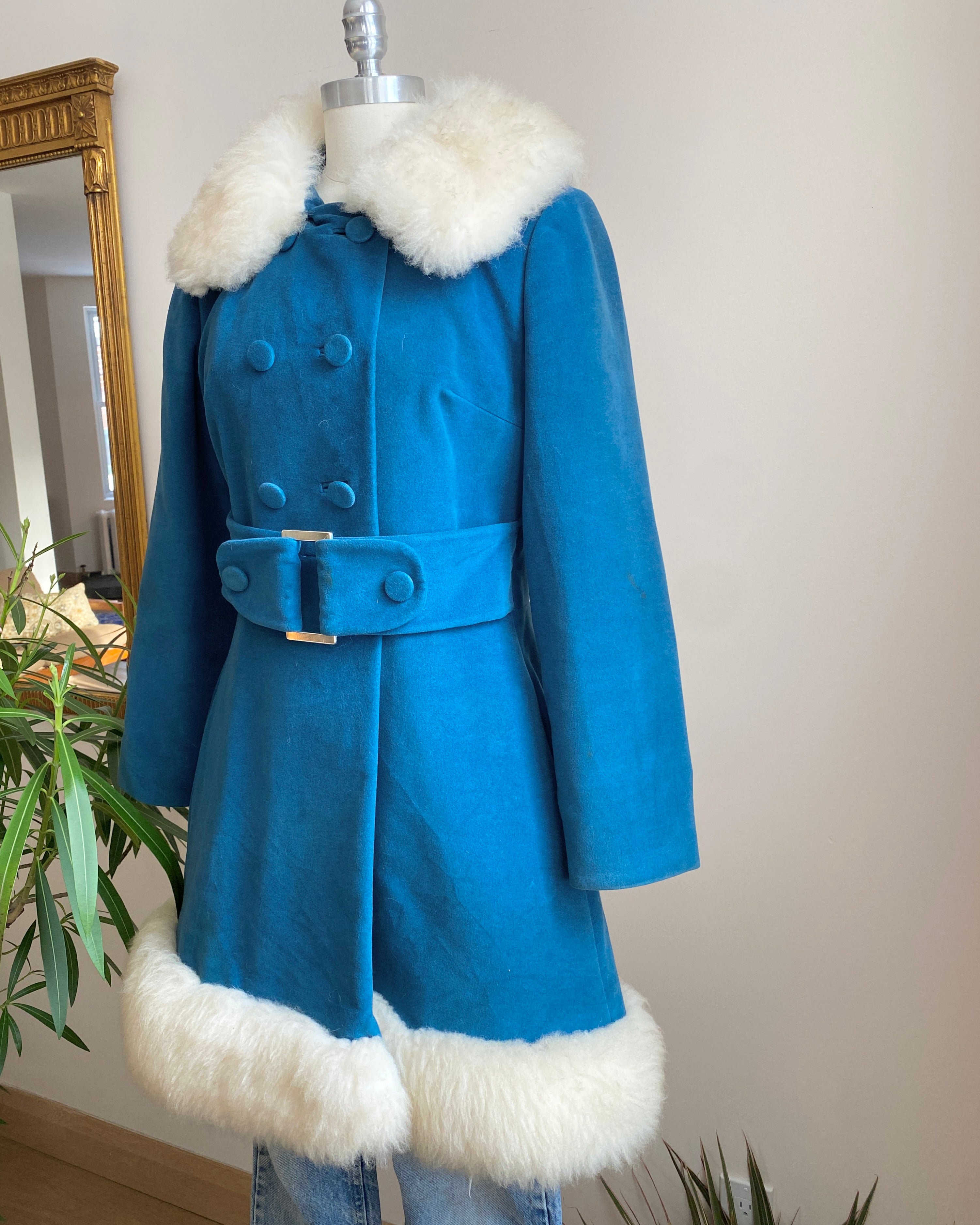 Vintage 1960s COUNTRY PACER Penny Lane Blue Velvet Double Breasted With Shearling Trim Coat Jacket S