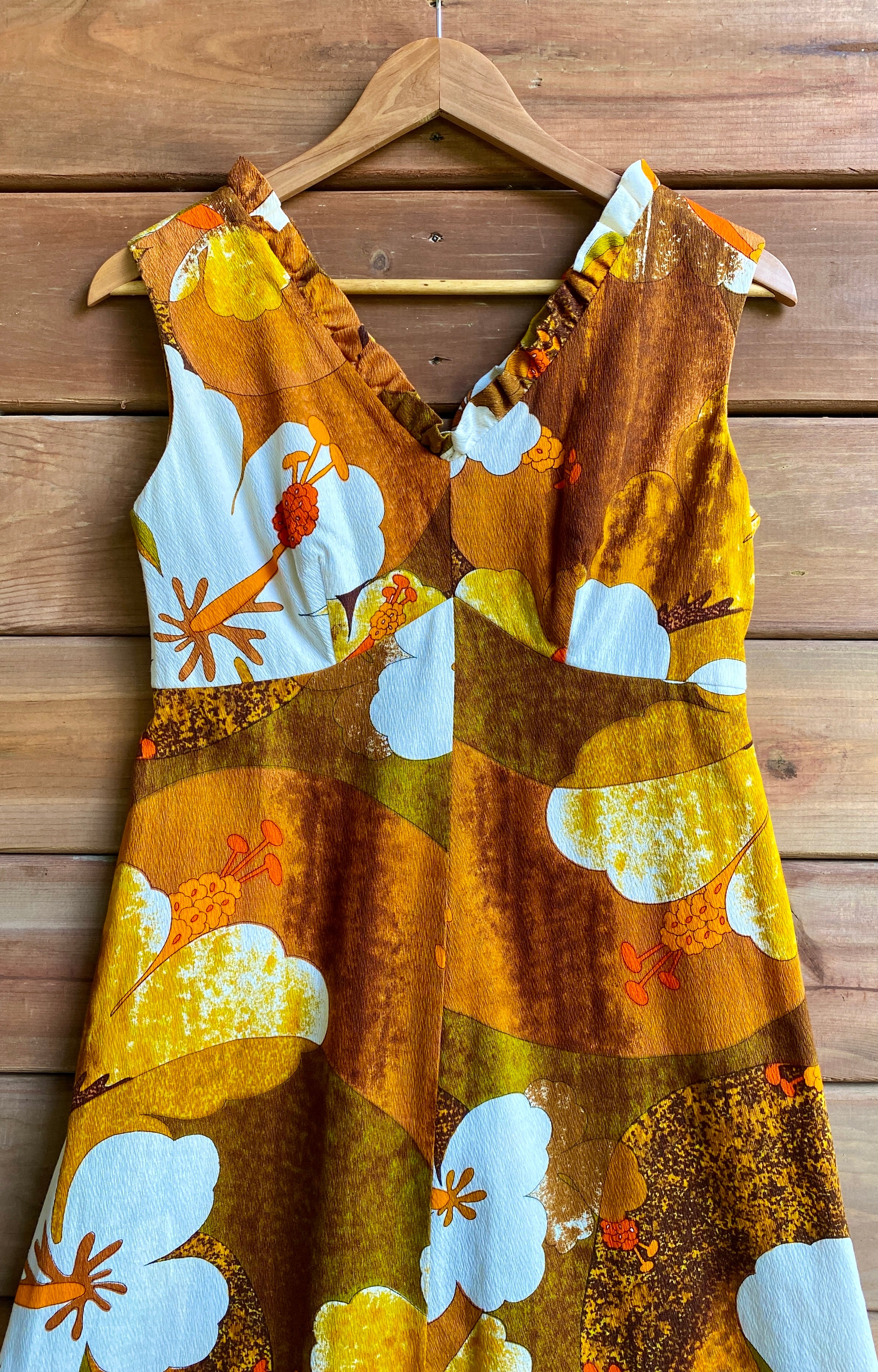 Vintage 1960s 1970s HUKILAU FASHIONS Hawaiian Cotton Barkcloth Hibiscus Mini Dress