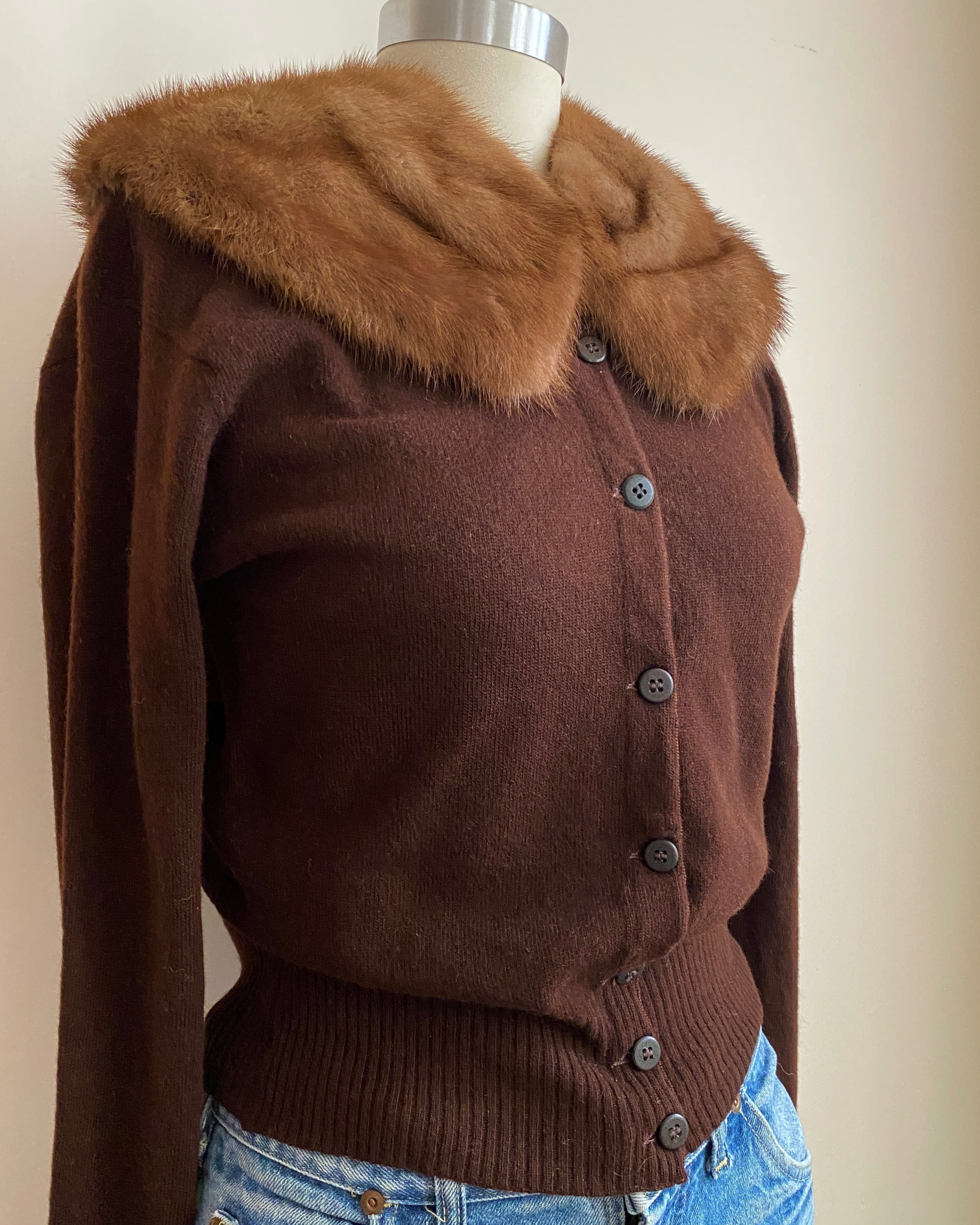 Vintage 1940s DRUMLANRIG Chocolate Brown Cashmere Cardigan Made in Hawick Scotland Small 4