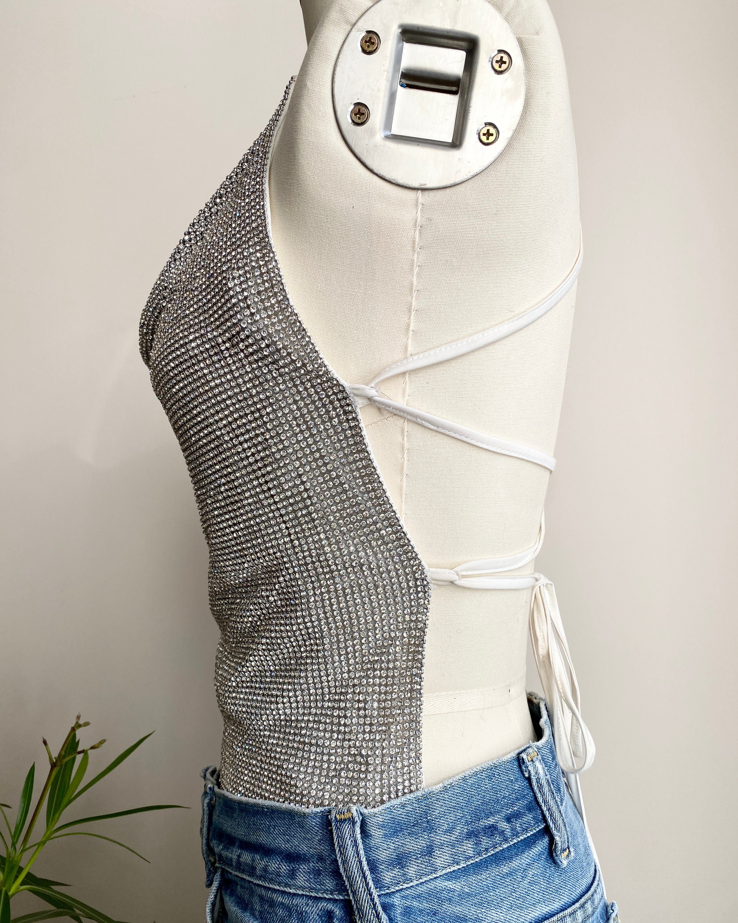 Vintage 1990s Rhinestone Chain Mail / Metal Mesh / Metal Net Cowl Neck Spaghetti Strap Top SM 4 6
