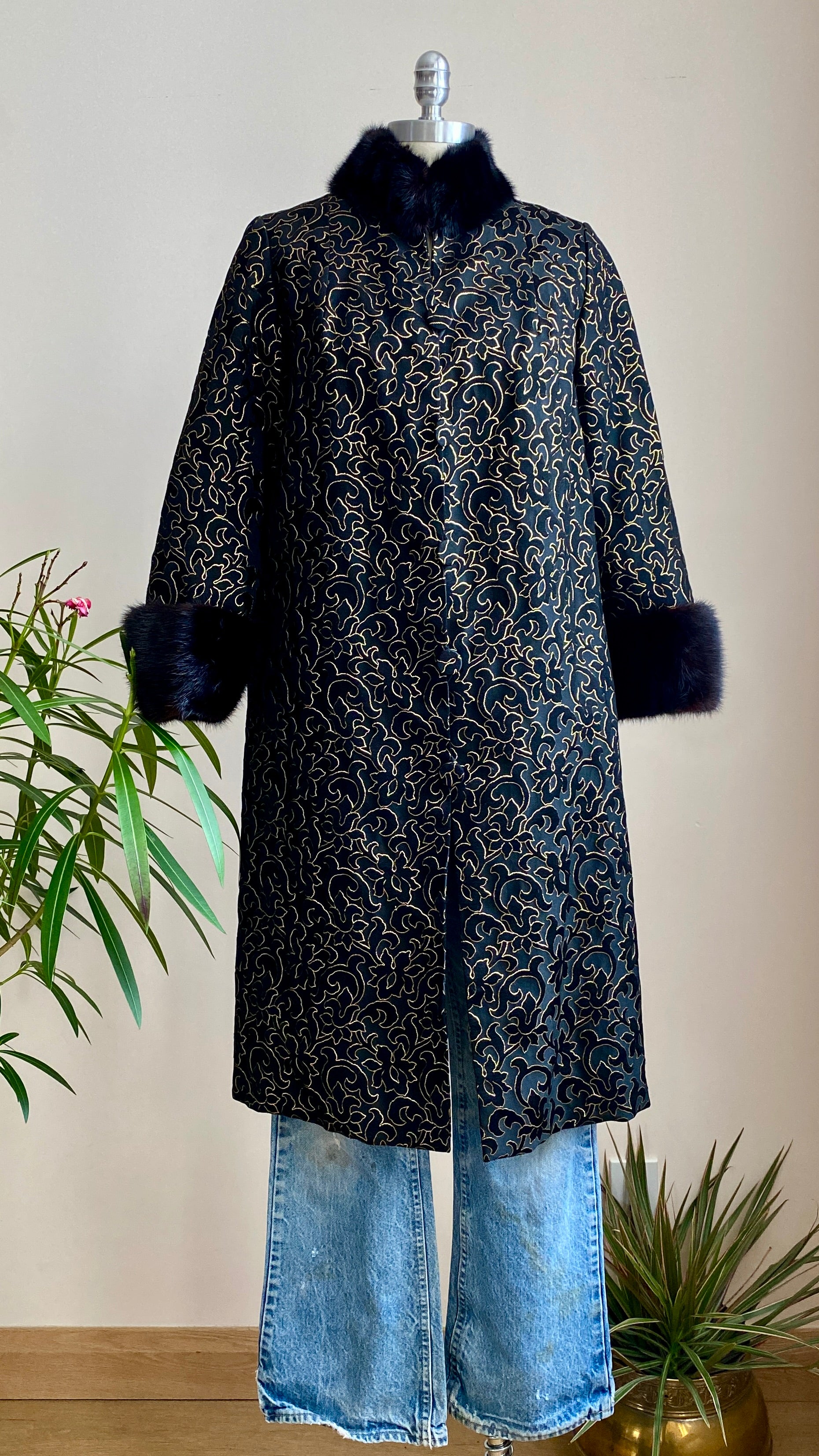 Vintage 1960s Black and Gold Floral Brocade Evening Coat with Mink Fur Trim New Condition S