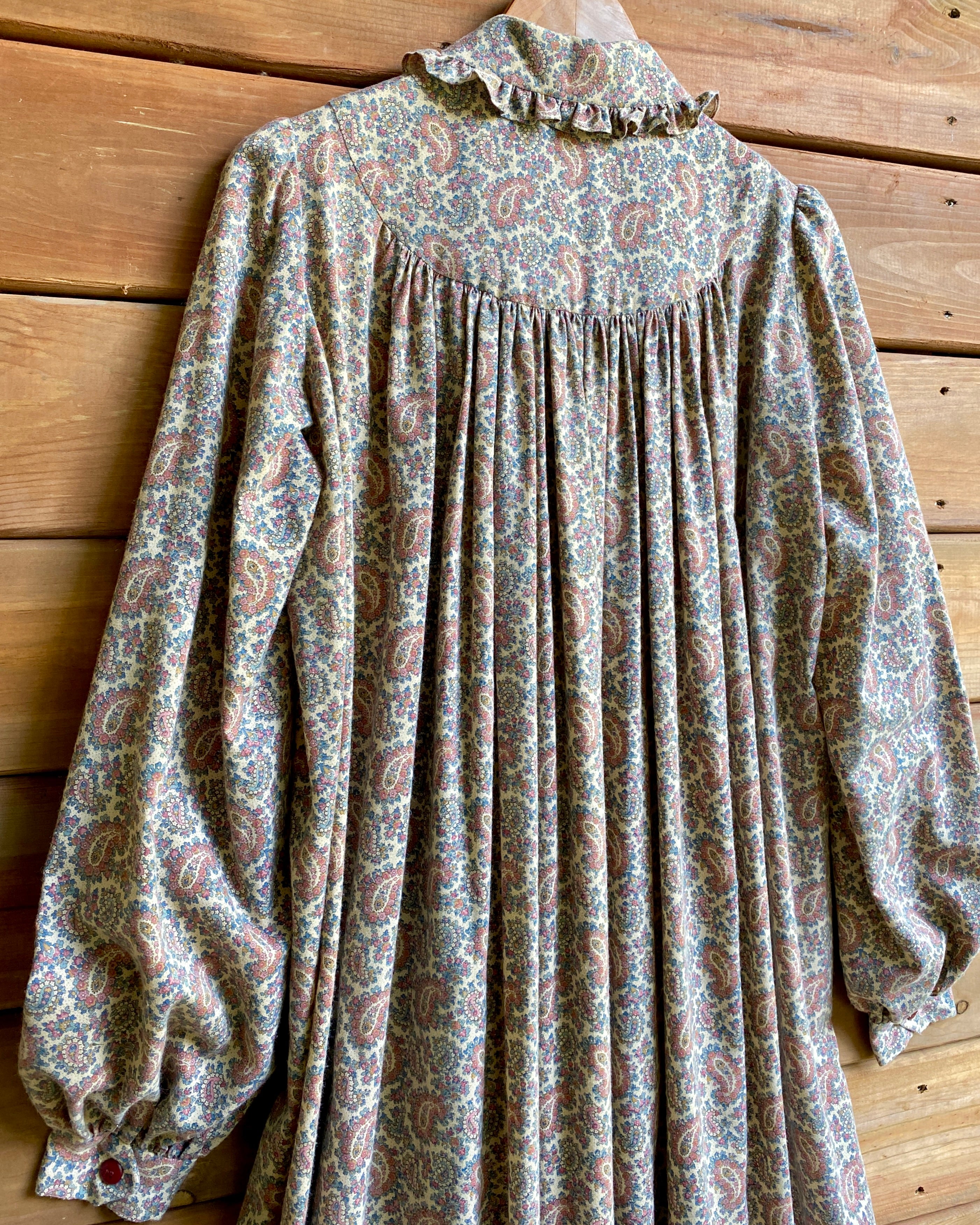 VINTAGE Paisley Fine Cotton Flannel Prairie Nightgown With Peter Pan Collar S SM 4