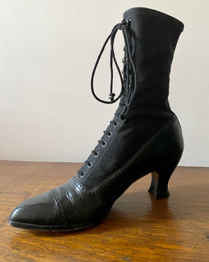 Vintage 1990s STUART WEITZMAN for Browns Shoes Black Victorian Lace Up Steampunk Booties 7