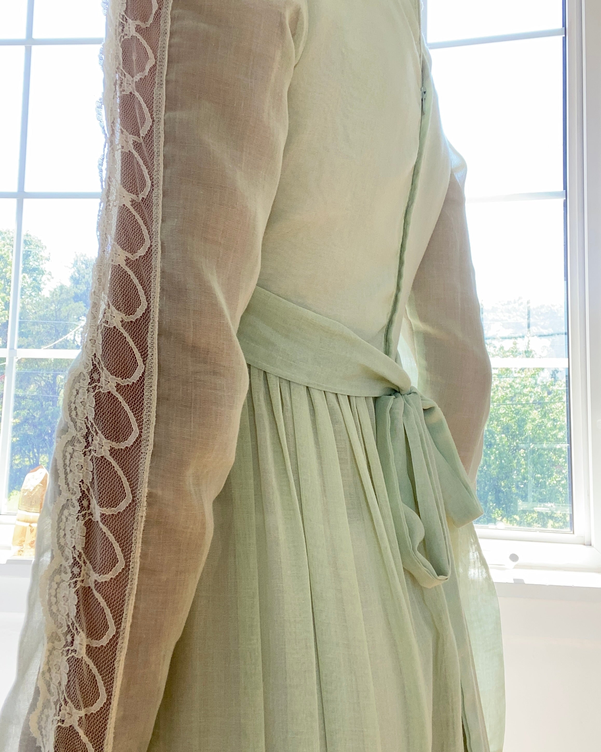 VINTAGE 1970s Gunne Sax style Fairy Tiered Sage Green Voile Lace Prairie Maxi Dress 6