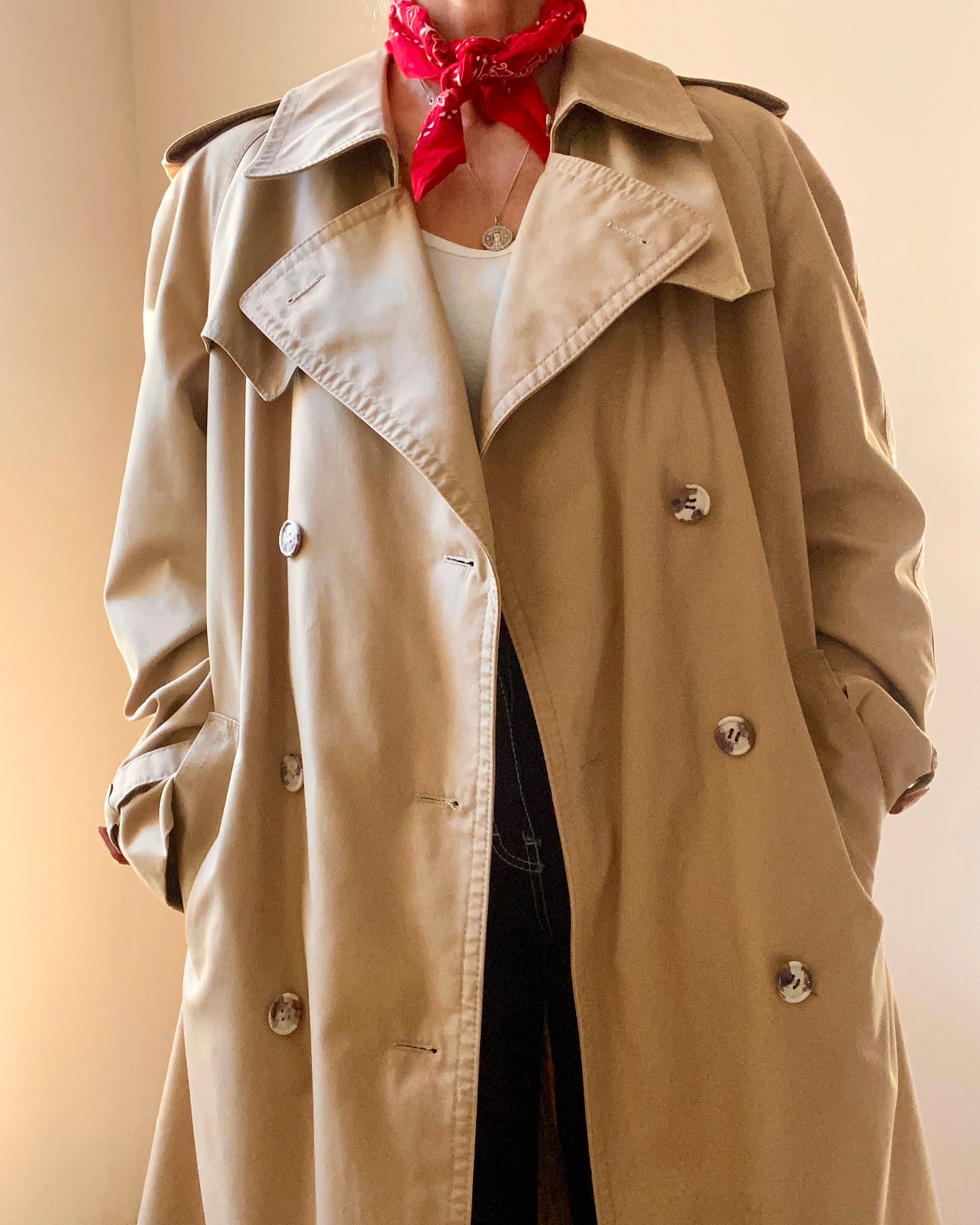 Vintage Classic Tan Trench Coat With Liner