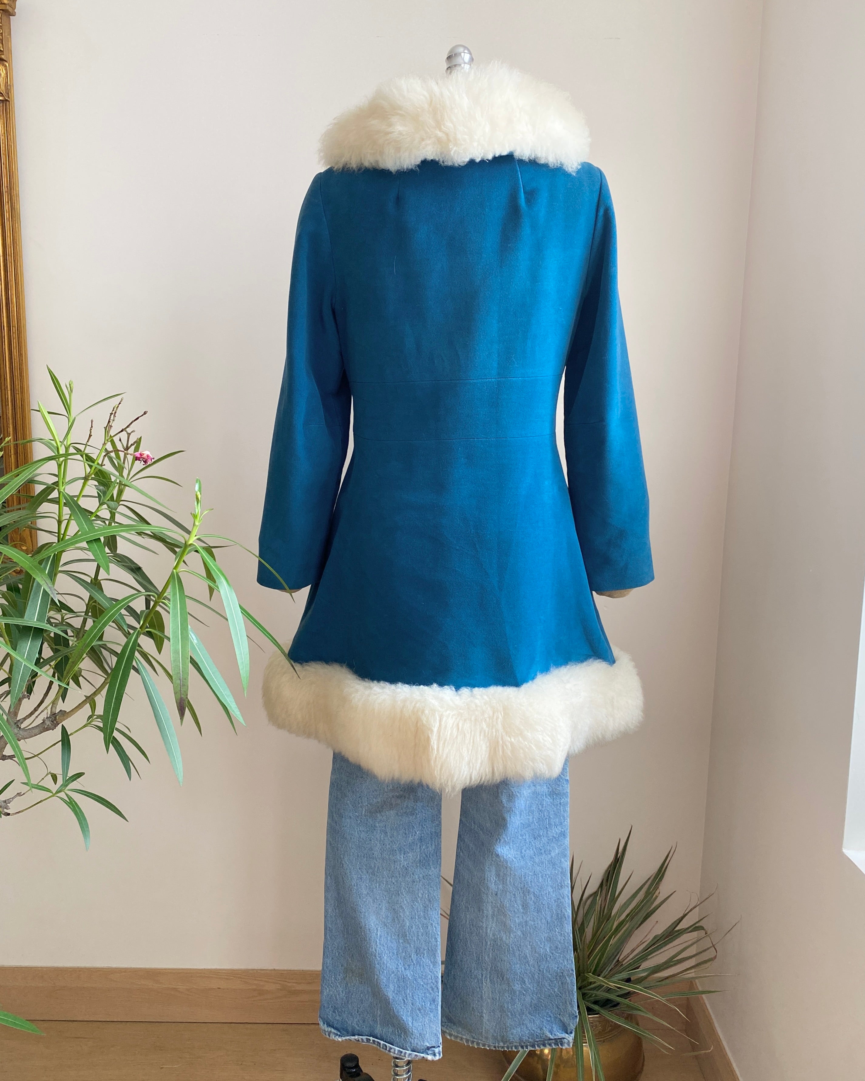 Vintage 1960s COUNTRY PACER Penny Lane Blue Velvet Double Breasted With Shearling Trim Coat Jacket S