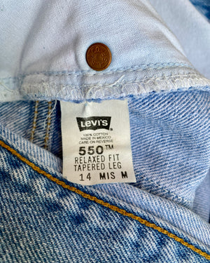 Vintage 1990s Levis 550 Relaxed Fit Light Wash Jeans size 32