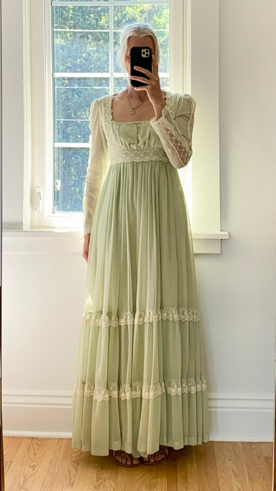 VINTAGE 1970s Gunne Sax style Fairy Tiered Sage Green Voile Lace Prairie Maxi Dress 6