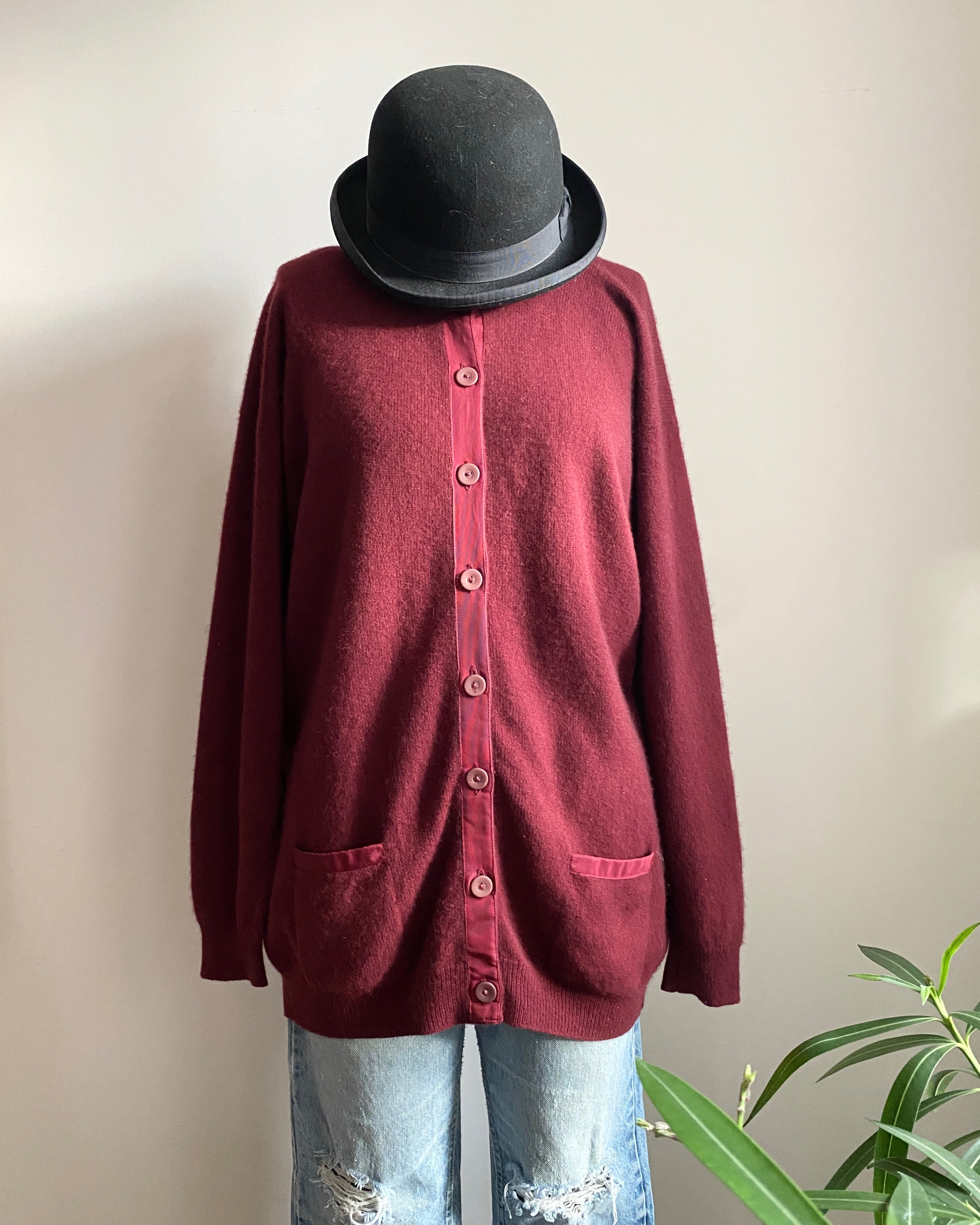 Vintage Burgundy 2ply Double ply 100% Cashmere Cardigan with Pockets and Grosgrain Detail L