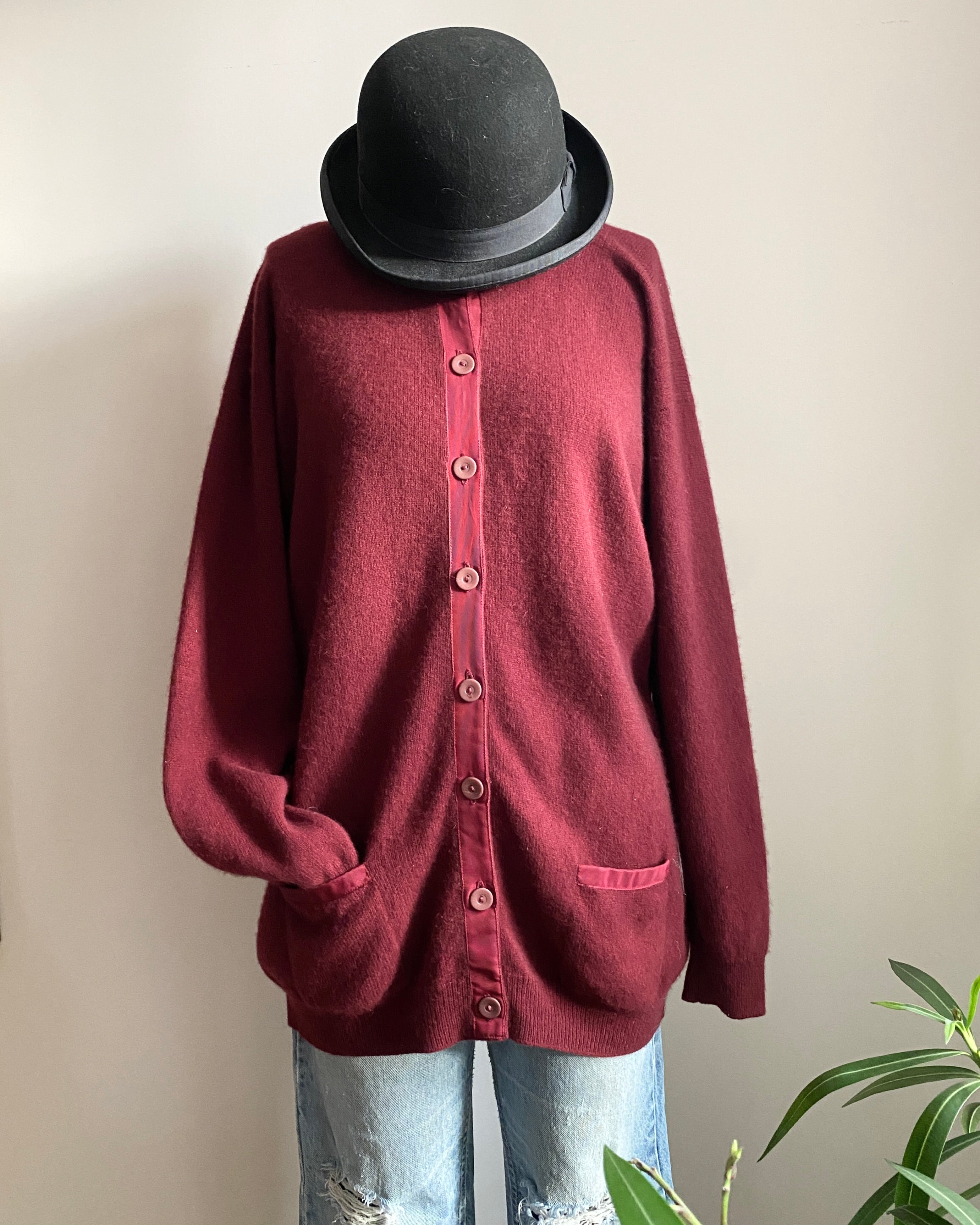 Vintage Burgundy 2ply Double ply 100% Cashmere Cardigan with Pockets and Grosgrain Detail L