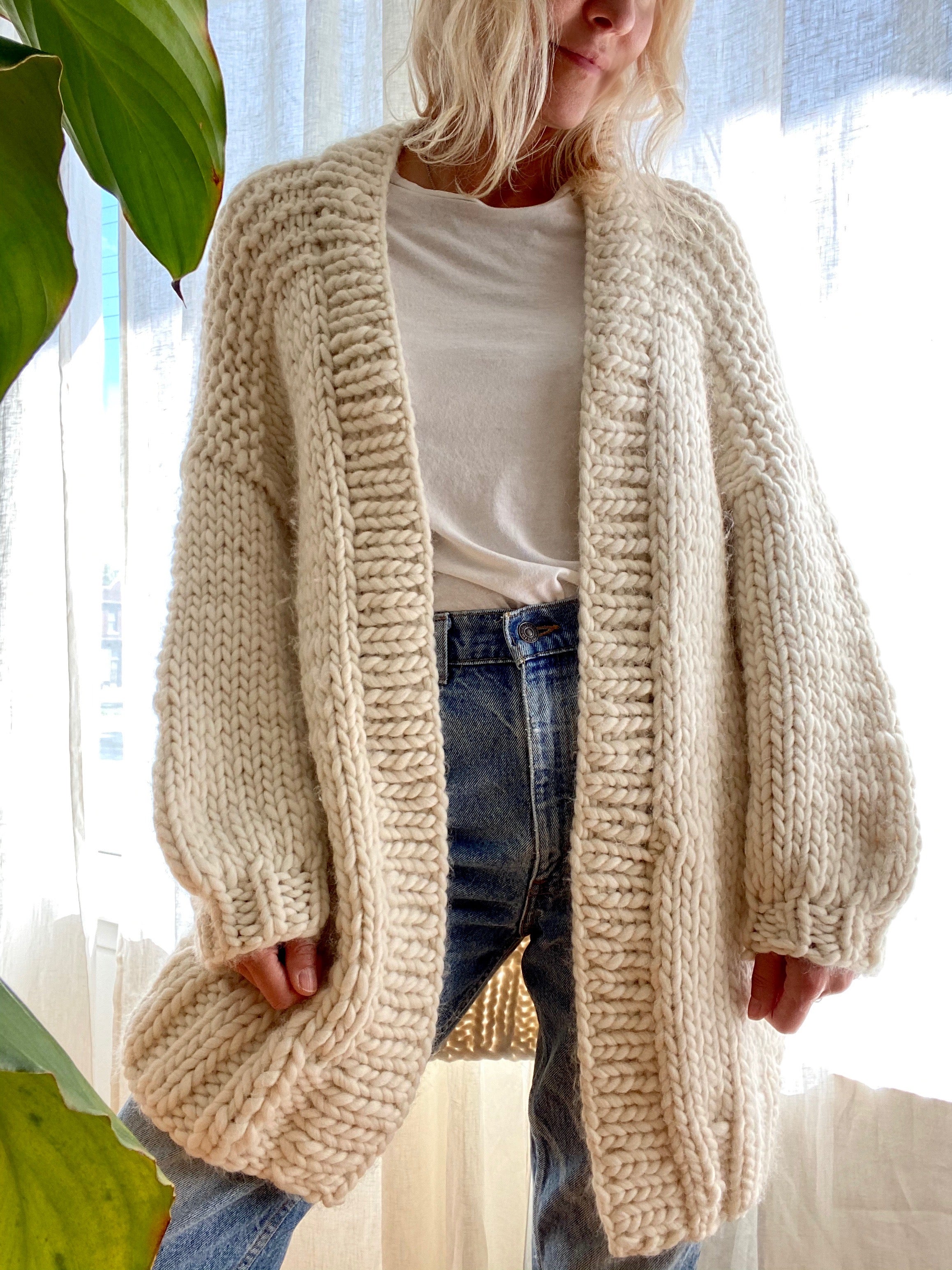 Pre Loved BOZIDARA Hand Knit Cream Shoulder Detail Cardigan