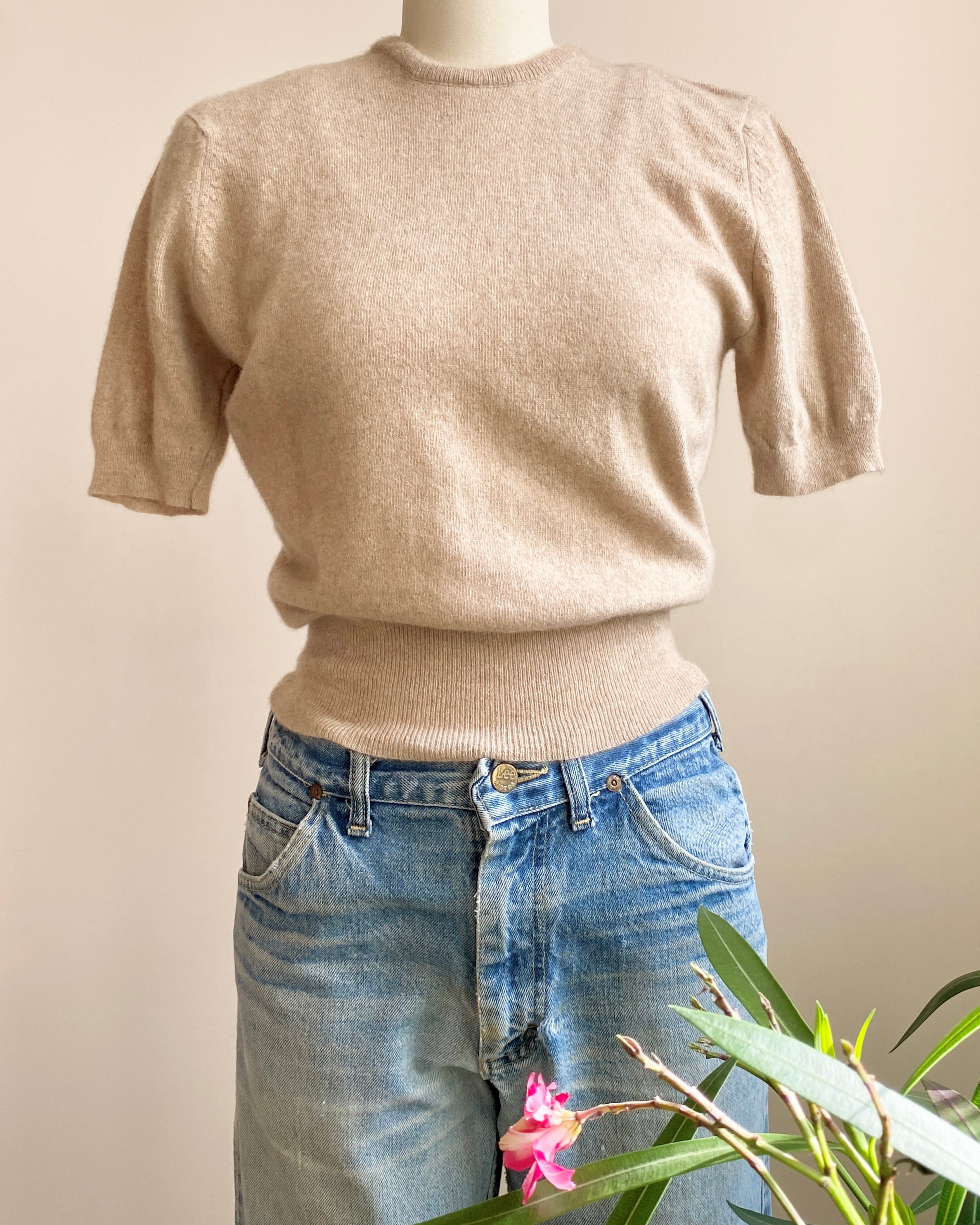 Vintage 1950s Tan 100% Cashmere Short Sleeve Sweater Made in Scotland S