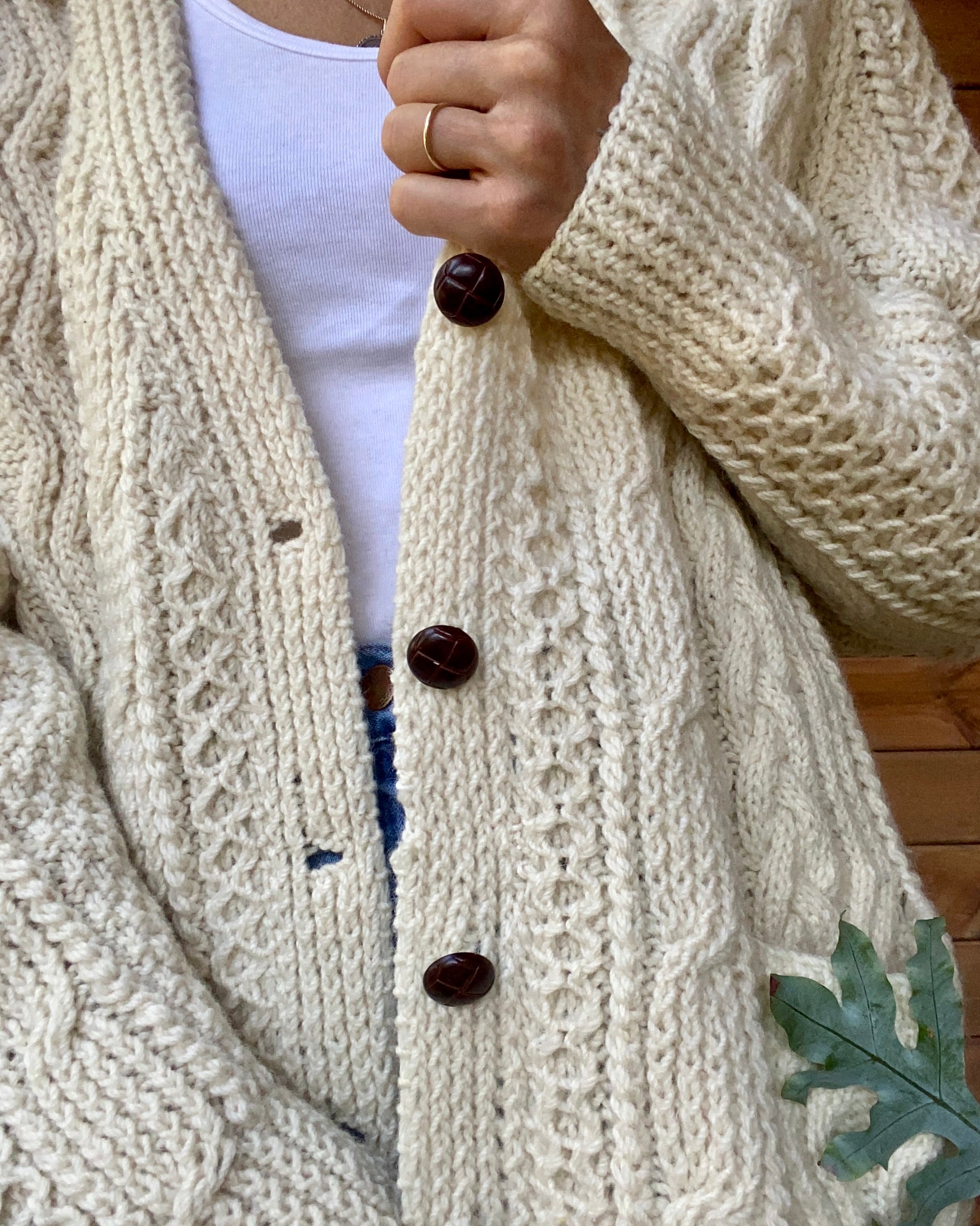 VINTAGE Handknit Fisherman Cable Wool Cardigan L