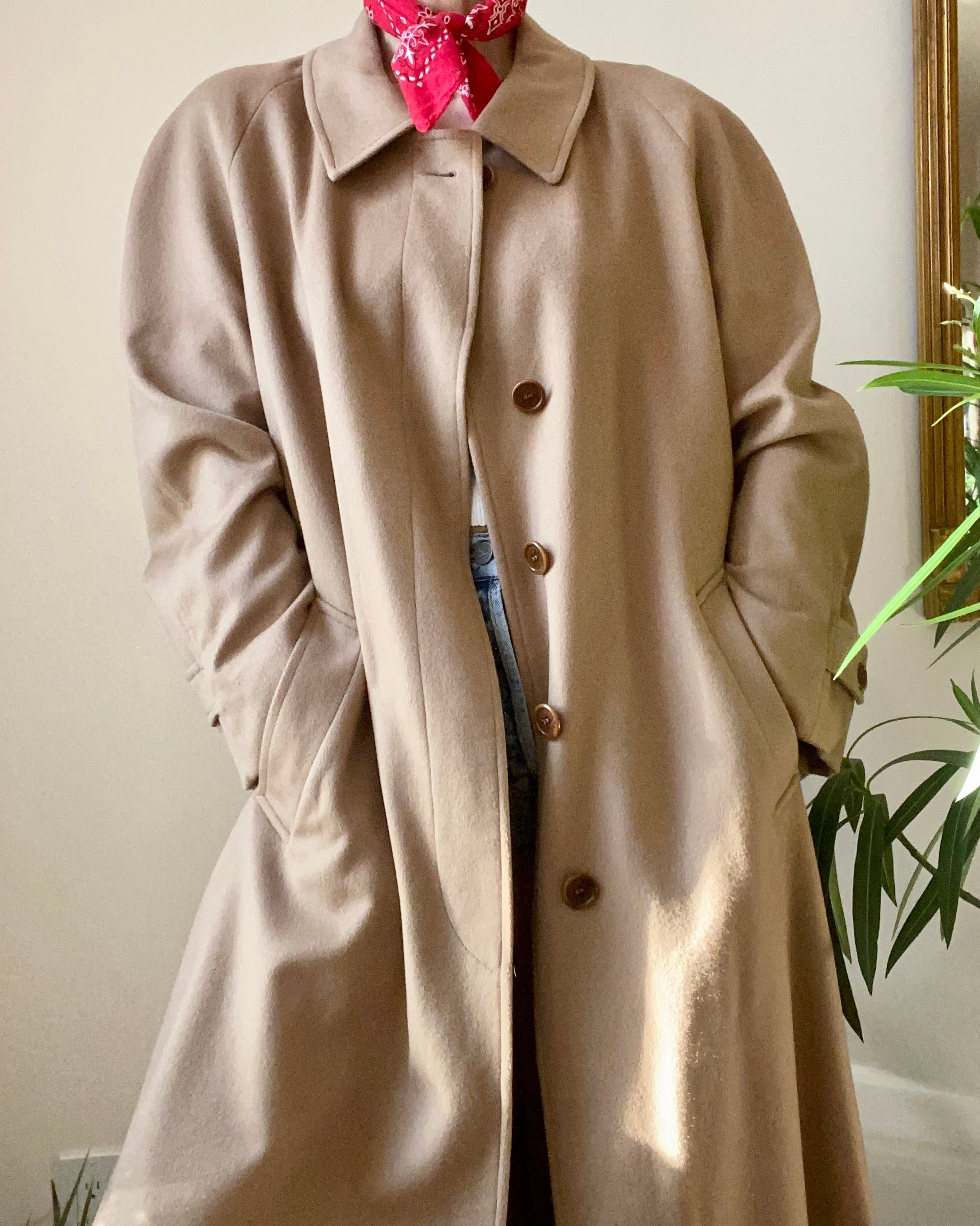 Vintage 1990s 100% Pure Cashmere Camel Lightweight Coat L Made in Italy