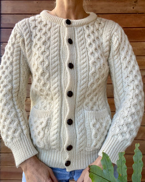 Vintage 1990s ARAN CRAFTS Handknit Cream Cable Fisherman Sweater Cardigan XS S