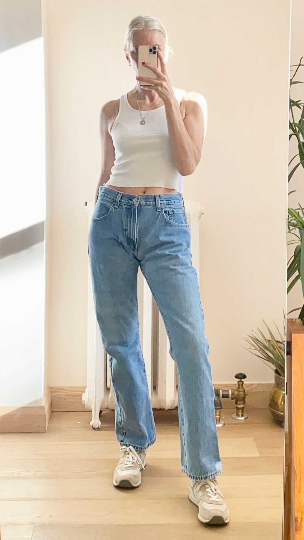 Vintage Y2K Levis 517 Boot Cut Light to Medium Wash Jeans 31 or 32