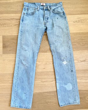 Vintage Early 2000s Levis 501 Light Wash Distressed Jeans 31