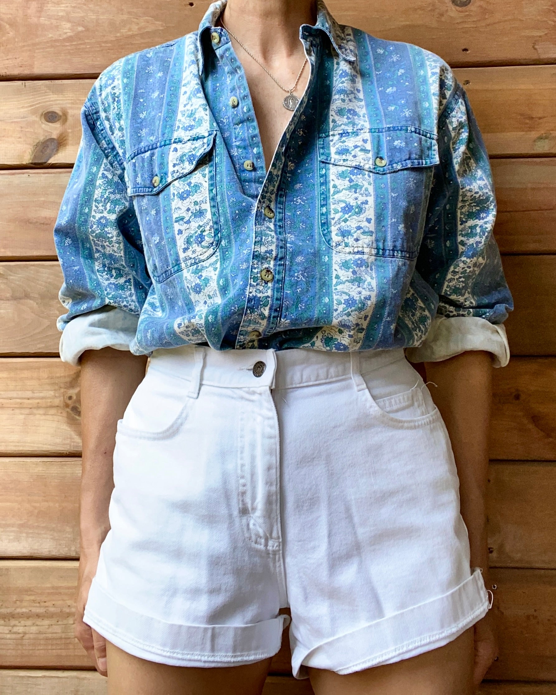 Vintage 1990s Blue Floral Print Twill Shirt size M L