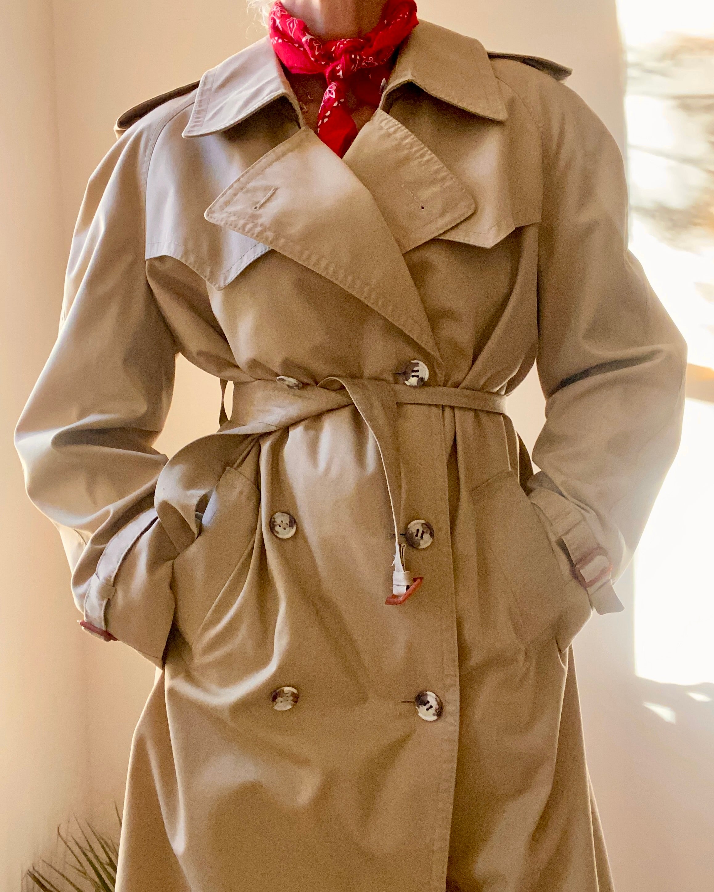 Vintage Classic Tan Trench Coat With Liner