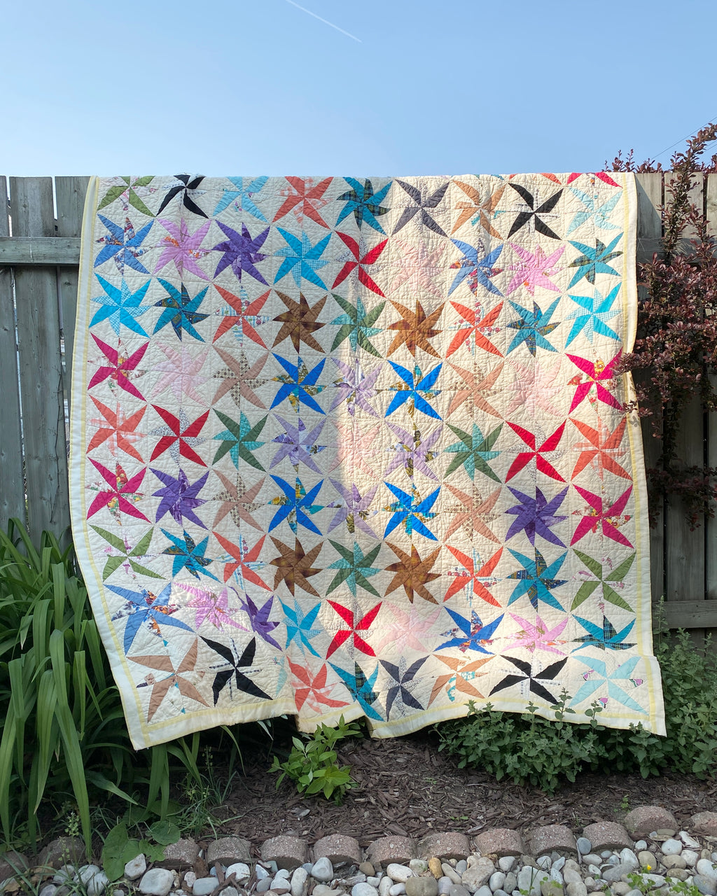 Vintage Swirling 8 Point Star Patchwork Quilt
