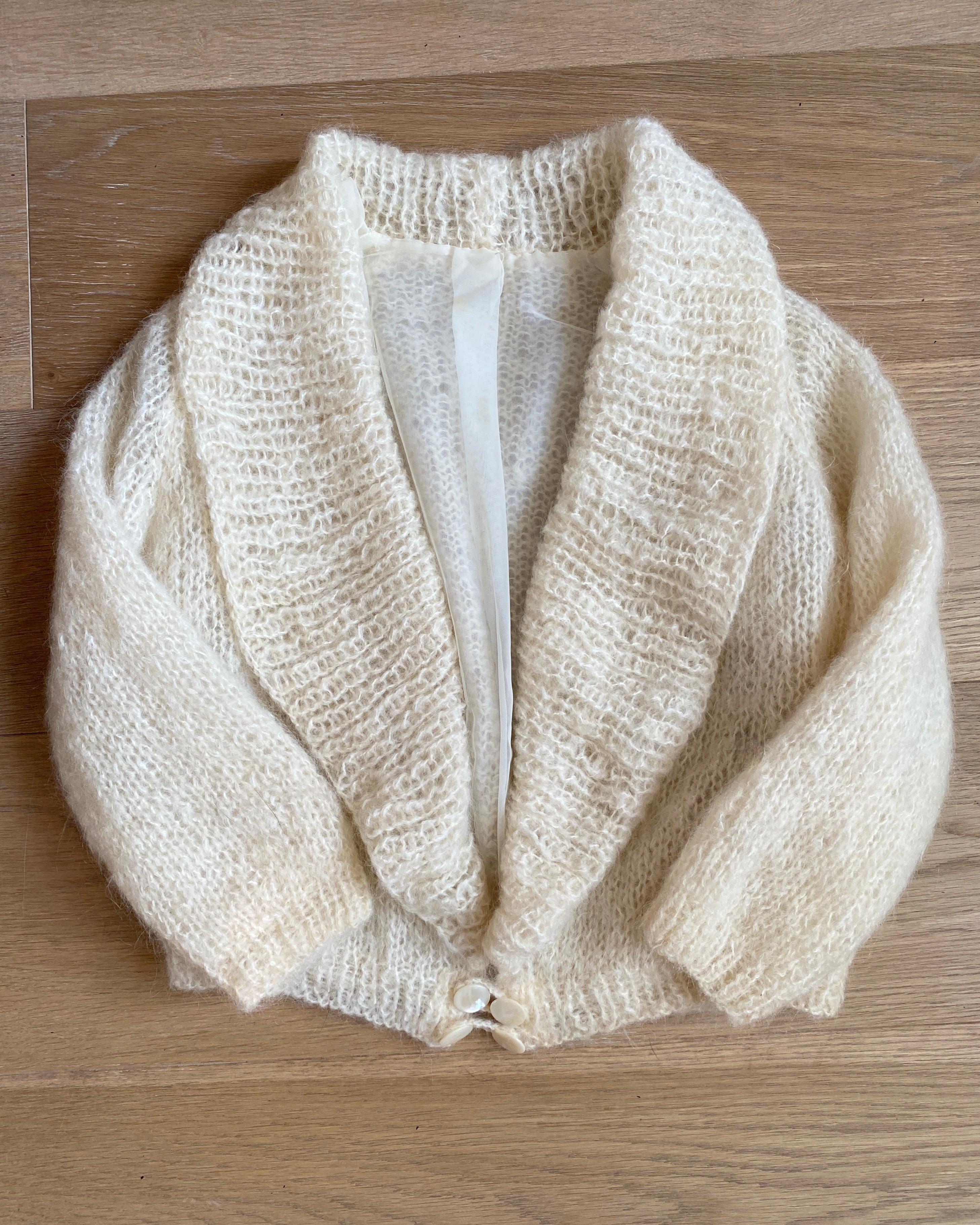 Vintage 1950s Handknit 100% Cream Mohair Shawl Collar Cardigan With Organza Lining M