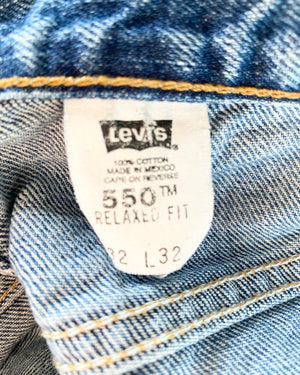 Vintage 1990s Levis 550 Red Tab Relaxed Fit Medium Wash Jeans size 32