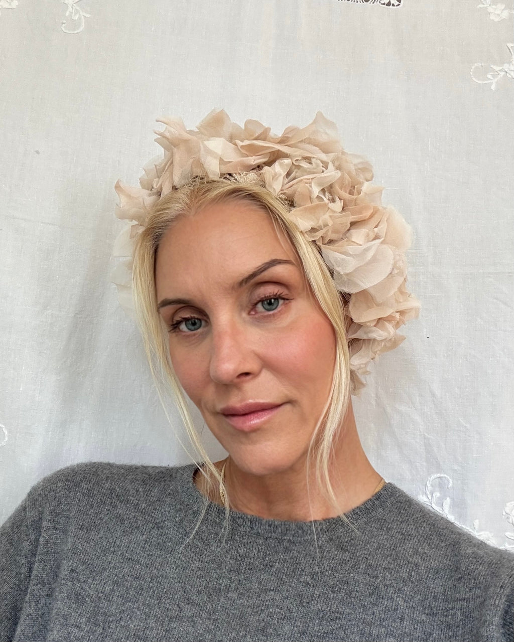 Vintage 1950s Blush Chiffon Petals and Satin Flowers Net Bonnet Beret Hat Made in USA