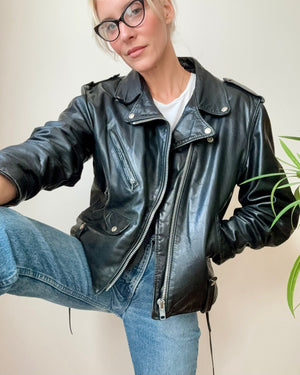 Vintage 1980s Black SCHOTT PERFECTO 115 Biker Motorcycle Heavy Weight Leather Jacket with Lace Ups and Logo Snaps 44 Made in USA