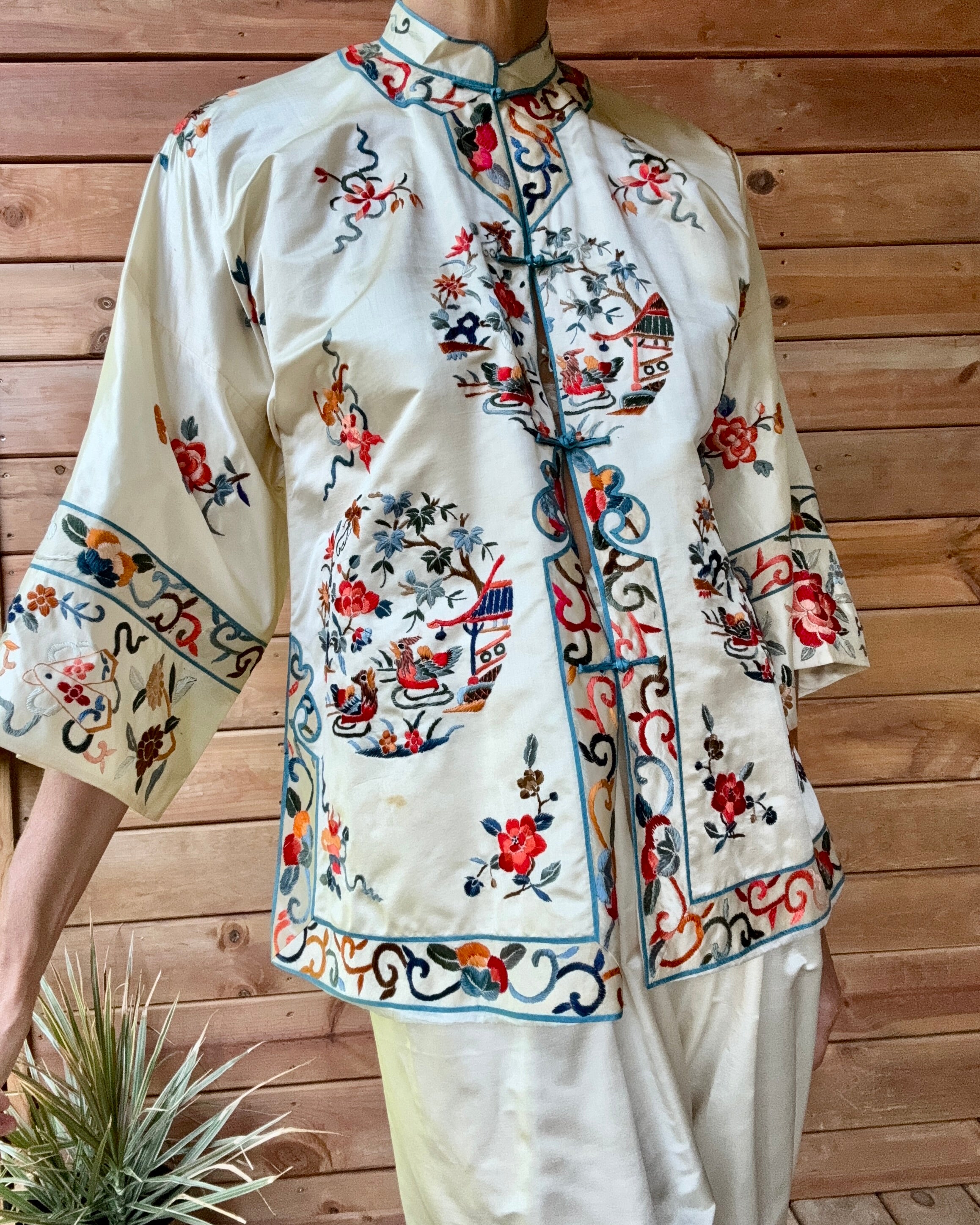 Vintage 1950s Deadstock Chinese Botanical Embroidered Ivory Silk Satin Pyjama Jacket and Pant Set S or M