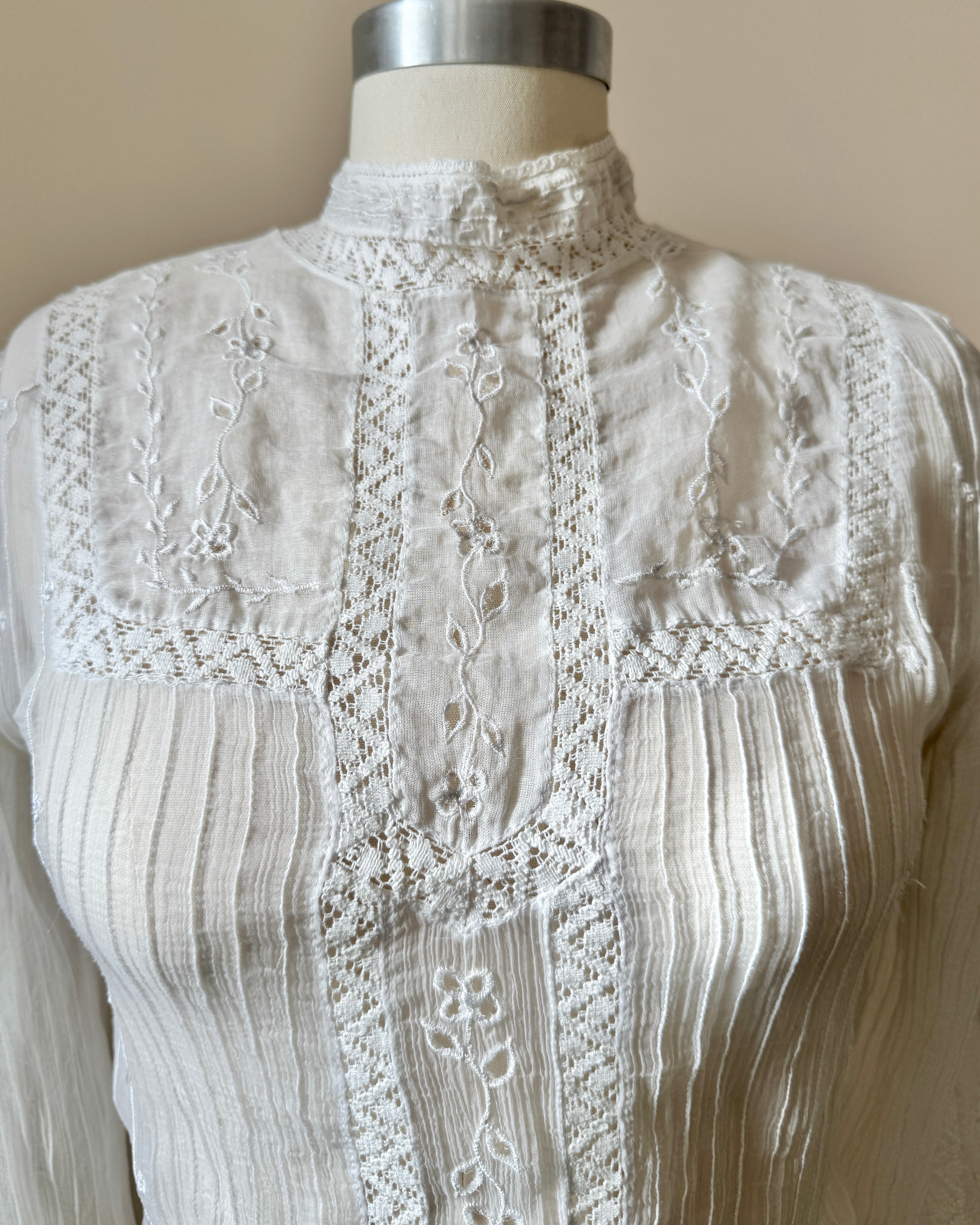 Vintage 2000s Victorian Style White Chiffon Pintuck lace and Embroidered Blouse with high Collar S M