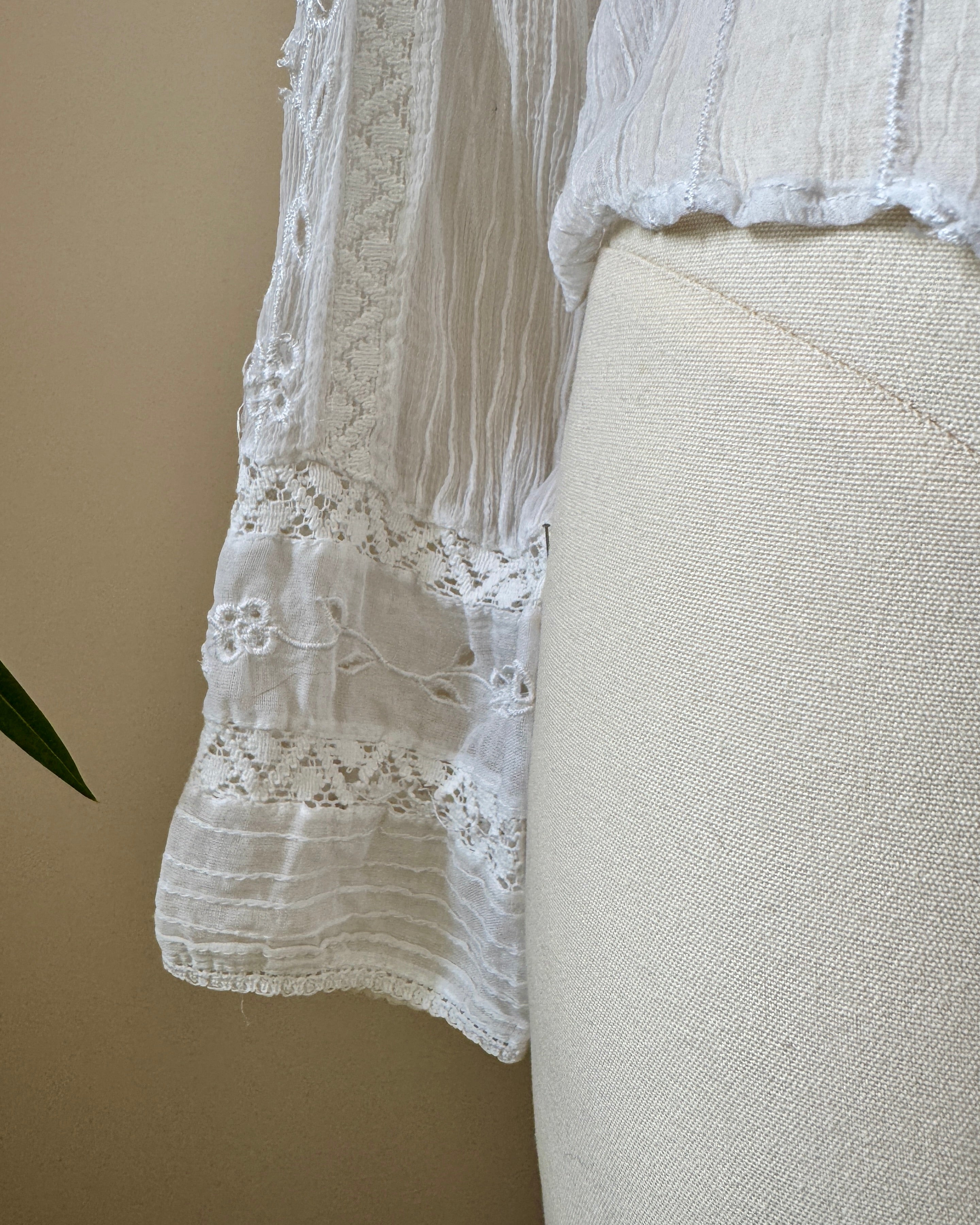 Vintage 2000s Victorian Style White Chiffon Pintuck lace and Embroidered Blouse with high Collar S M