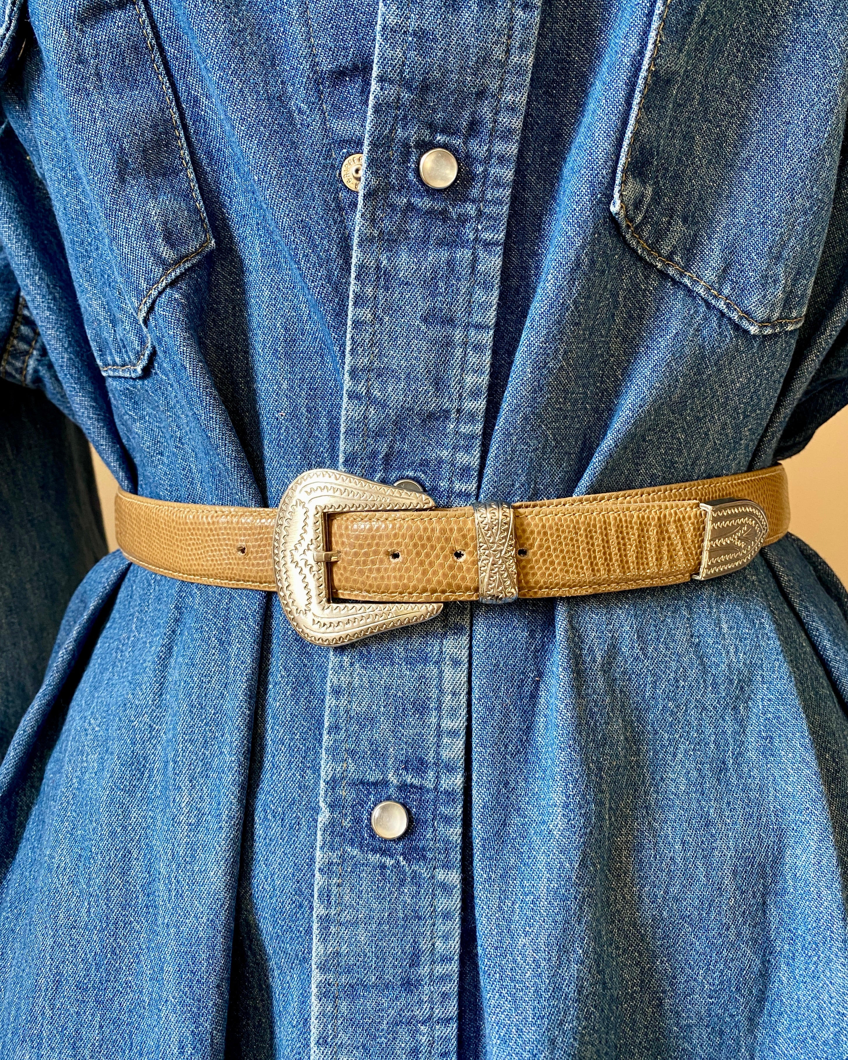 Vintage 1990s Morris Moskowitz Lizard Beige Belt with Engraved Western Buckle Womens M