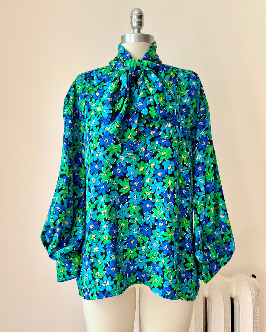 Vintage 1980s YSL Yves Saint Laurent Rive Gauche Green and Blue Floral Print Jacquard Silk Lavalliere Bow Tie Neck Blouse Tunic Size 36
