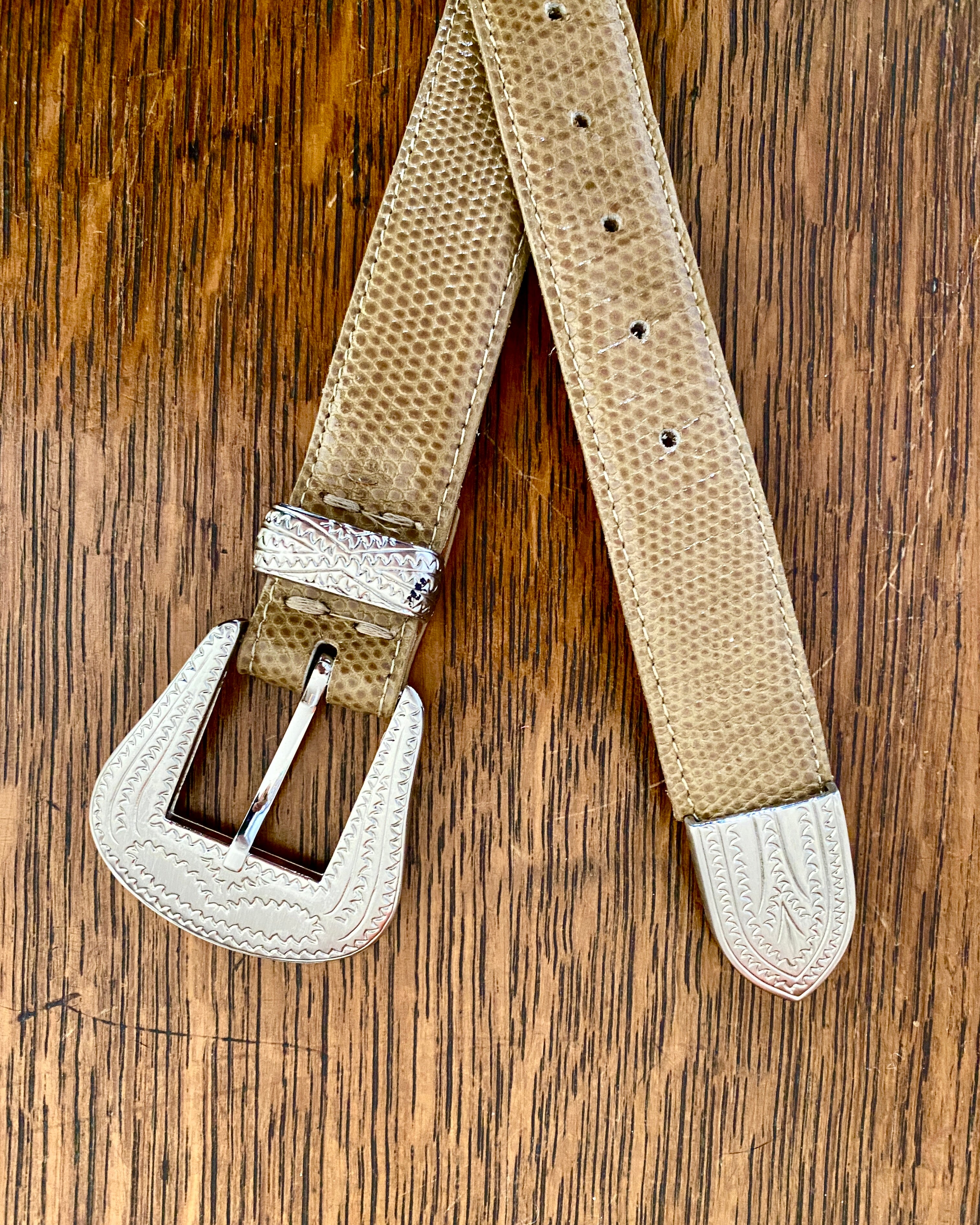 Vintage 1990s Morris Moskowitz Lizard Beige Belt with Engraved Western Buckle Womens M