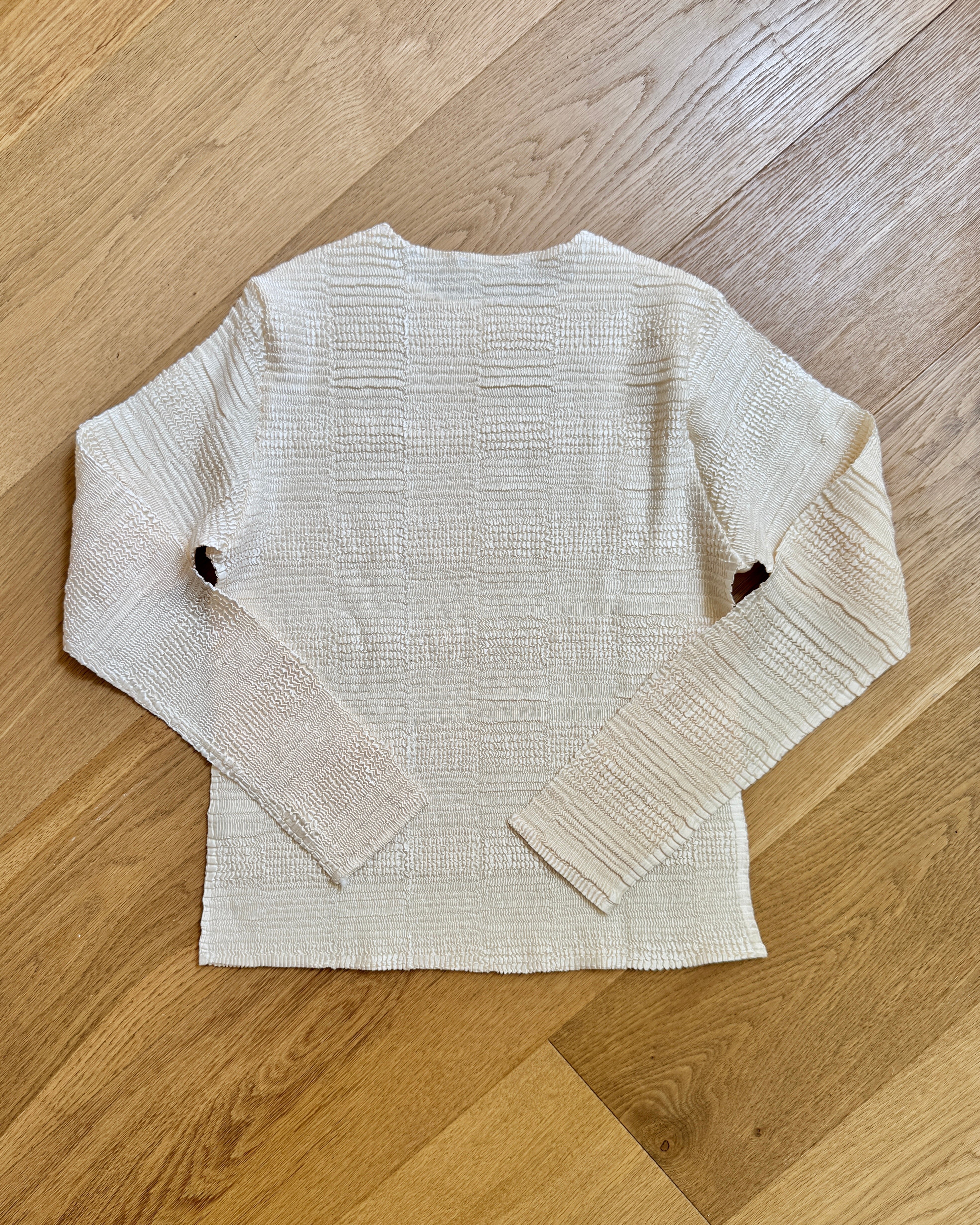 Vintage 1990s Satin Cream Pleated Crinkle Check Crew Top Shirt Size M Made in France