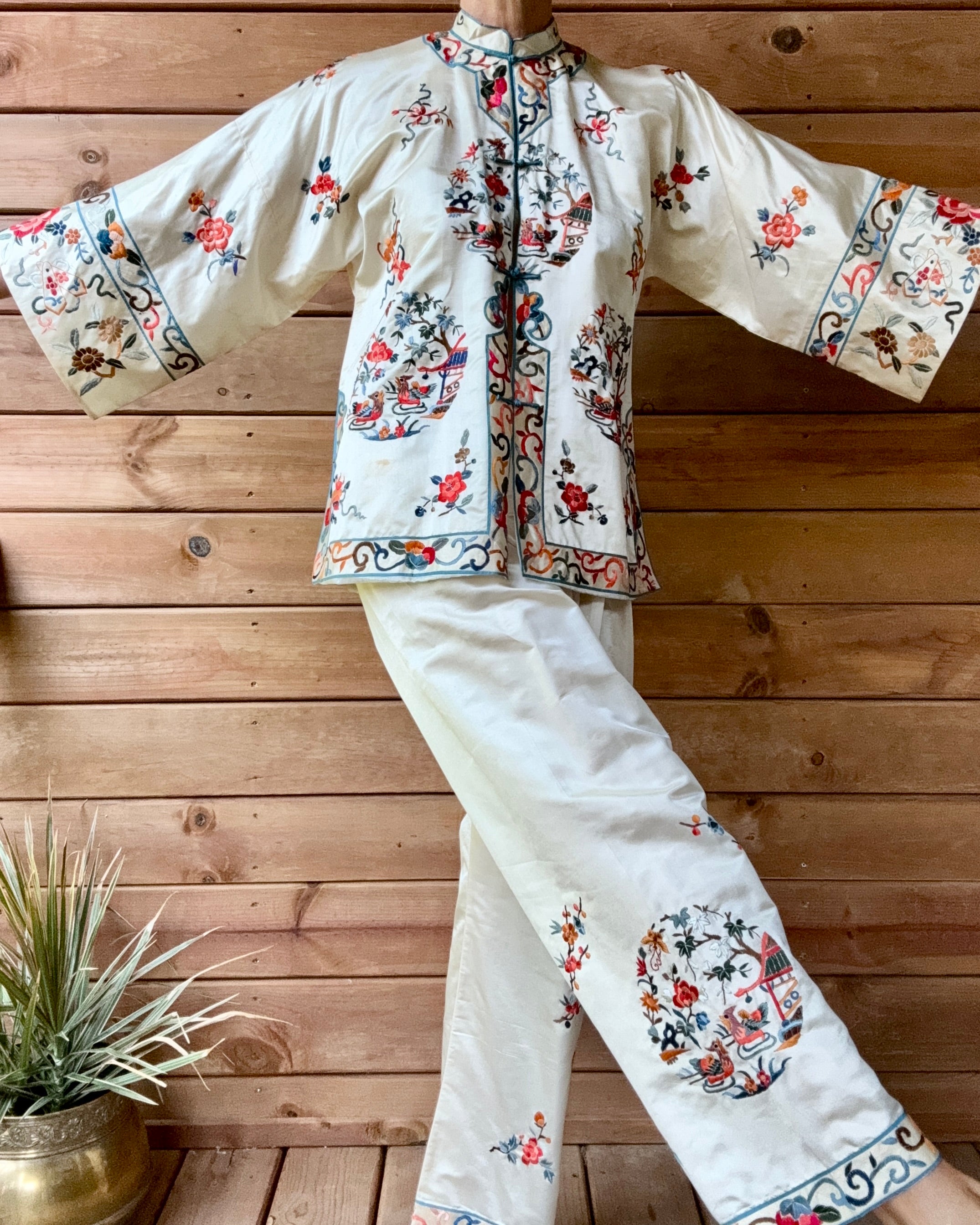 Vintage 1950s Deadstock Chinese Botanical Embroidered Ivory Silk Satin Pyjama Jacket and Pant Set S or M