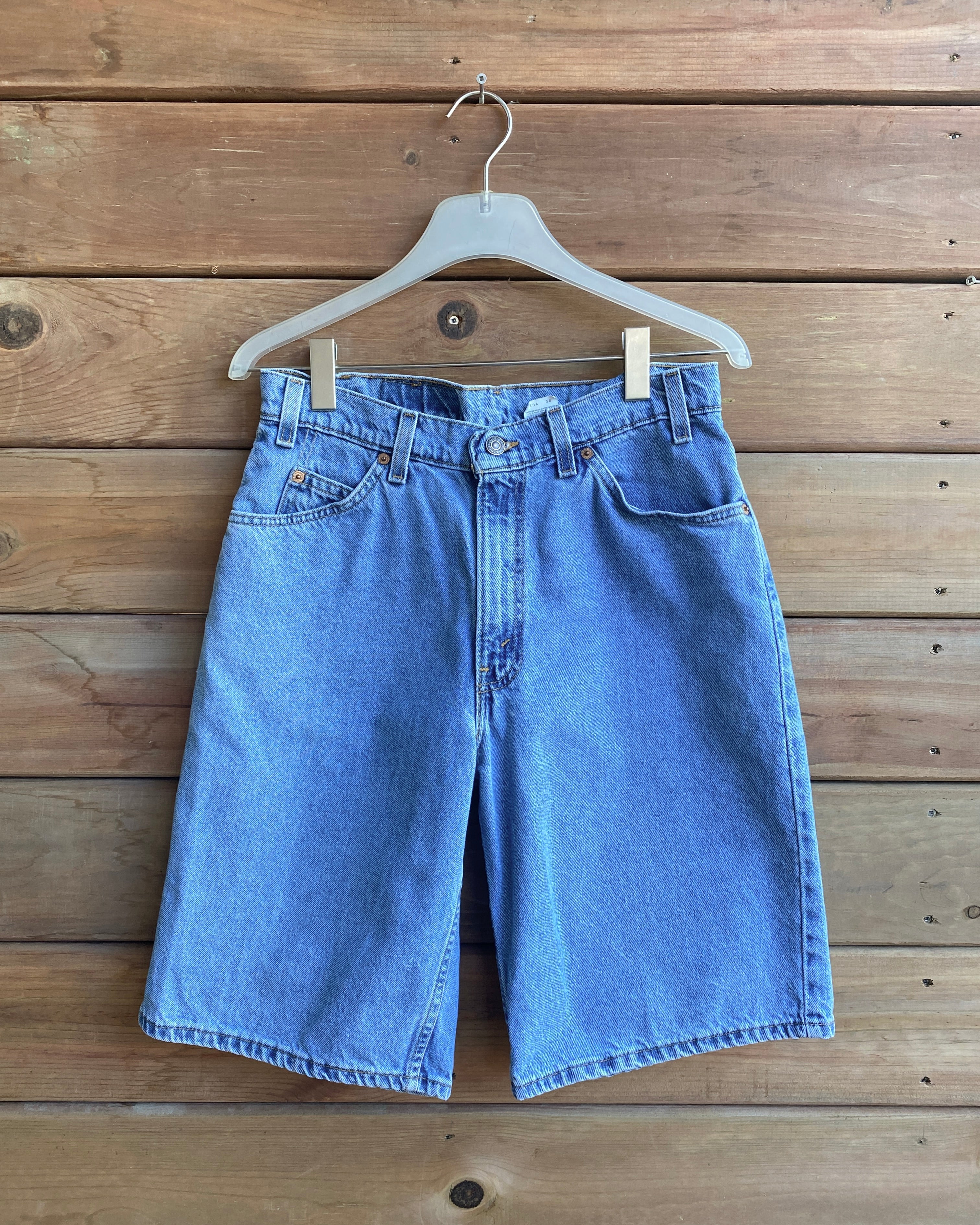 Vintage 1990s Orange Tab Levis 560 Medium Wash Bermuda Cutoffs Denim Jean Shorts 30 Made in USA