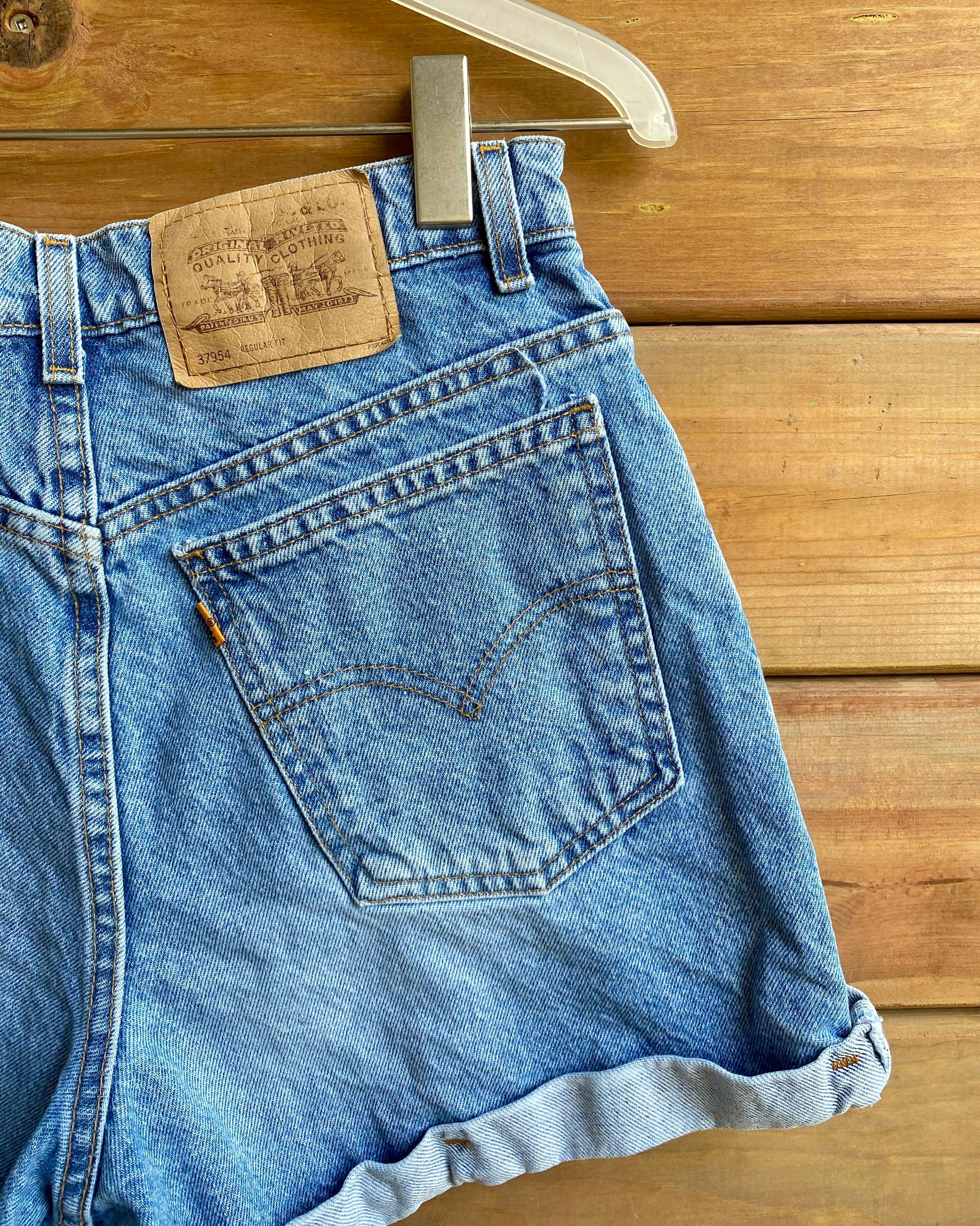 Vintage 1990s Orange Tab Levis 954 Medium Wash Cuffed Denim Jean Shorts 29 Made in USA