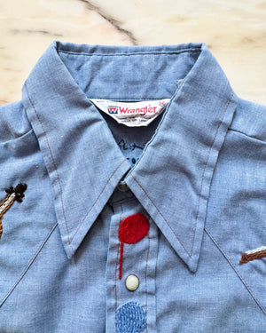 Vintage 1960s 1970s WRANGLER Pearl Snap Button Cowboy Western Rodeo Style Chambray Embroidered Music Jean Shirt Made in USA