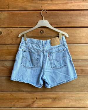 Vintage 1990s Red Tab Levis Light Wash Hemmed Denim Jean Shorts 31