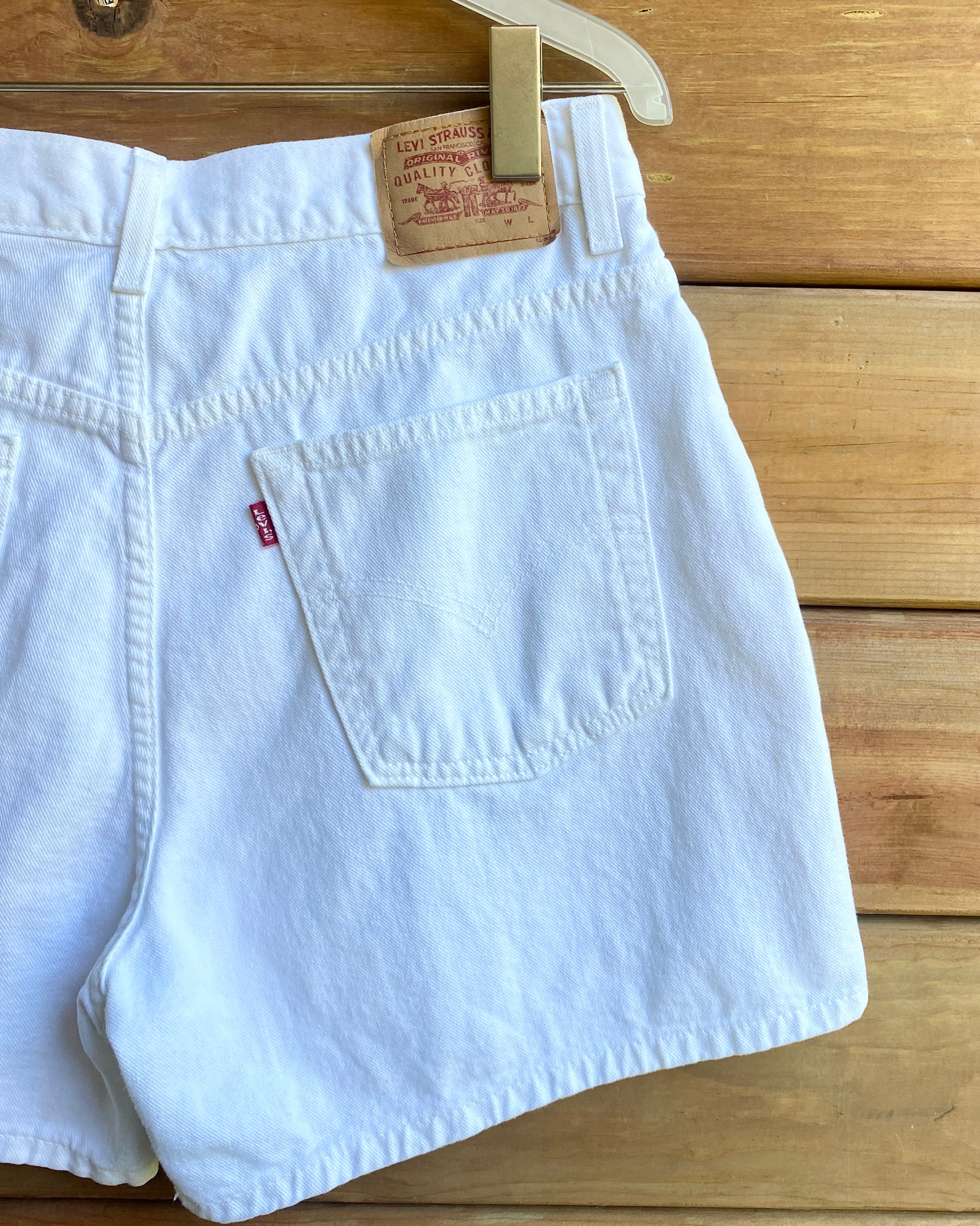 Vintage 1990s Red Tab Levis White Denim Hemmed Jean Shorts 33