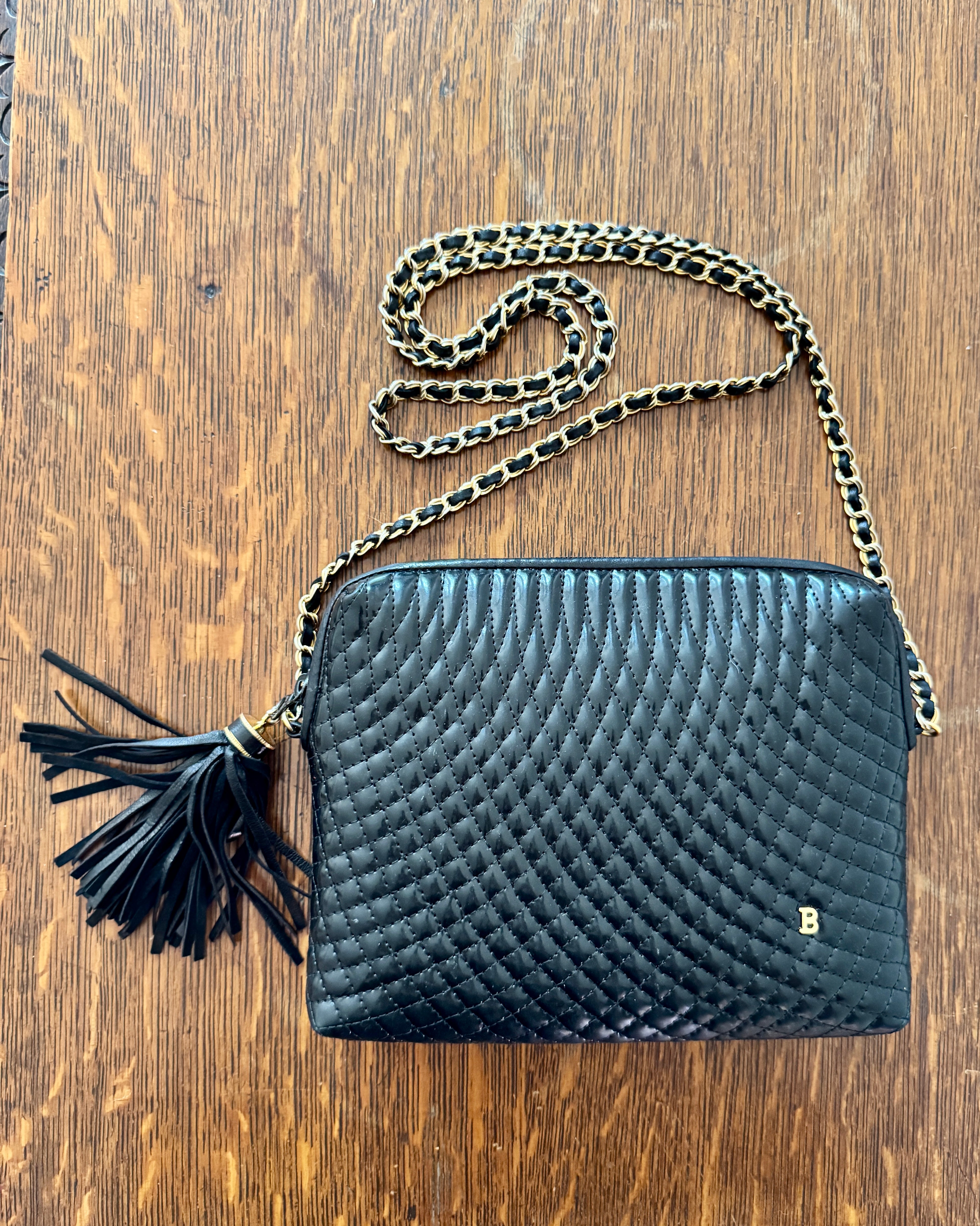 Vintage Quilted Matelasse Black Patent Leather BALLY Shoulder Bag Cross Body with Gold Chain Crossbody Strap and Tassel Made in Italy