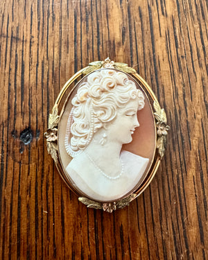 Antique 1890-1900 Victorian Shell Hand Carved Cameo in Floral Gold fill and 12K plated Brooch and  Pendant for a Necklace Oval Large Size