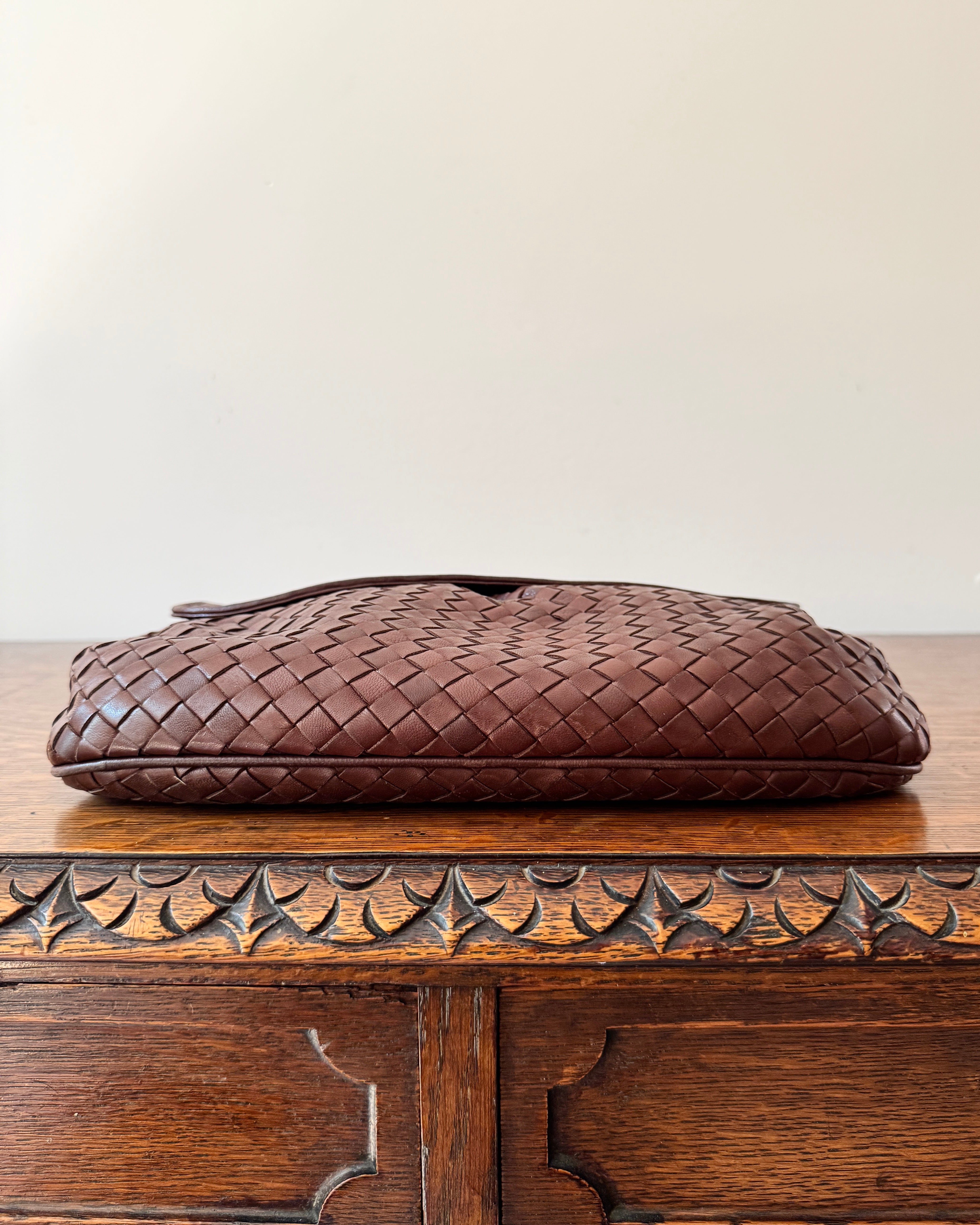 Vintage 1970s Brown Leather Medium Woven Basket Weave Flap Shoulder Cross Body Bag Made in Italy