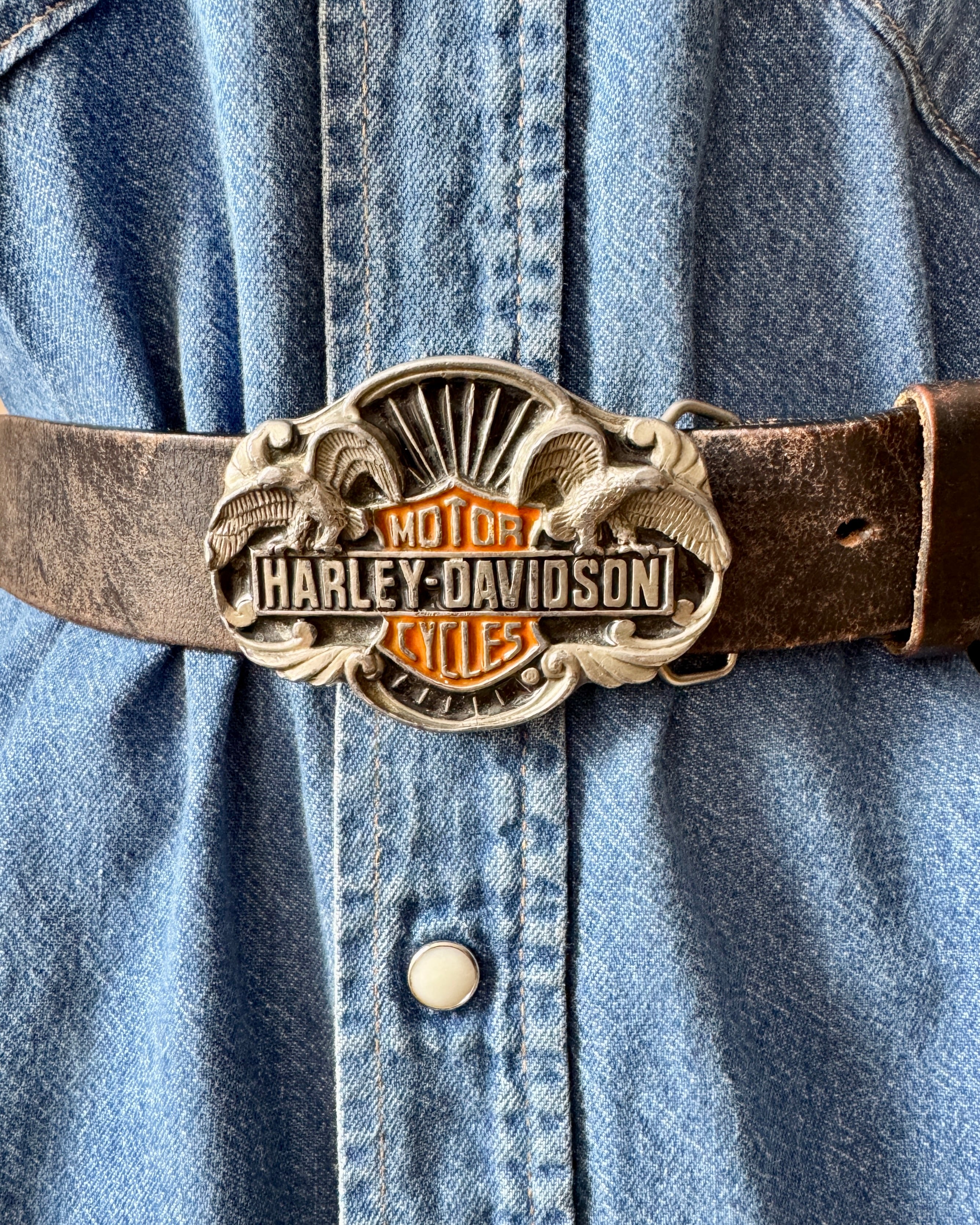 Vintage HARLEY DAVIDSON 1989 Sishiyou and Harmony designs Pewter and Enamel Eagle Crest Buckle with Black Studded Biker Belt