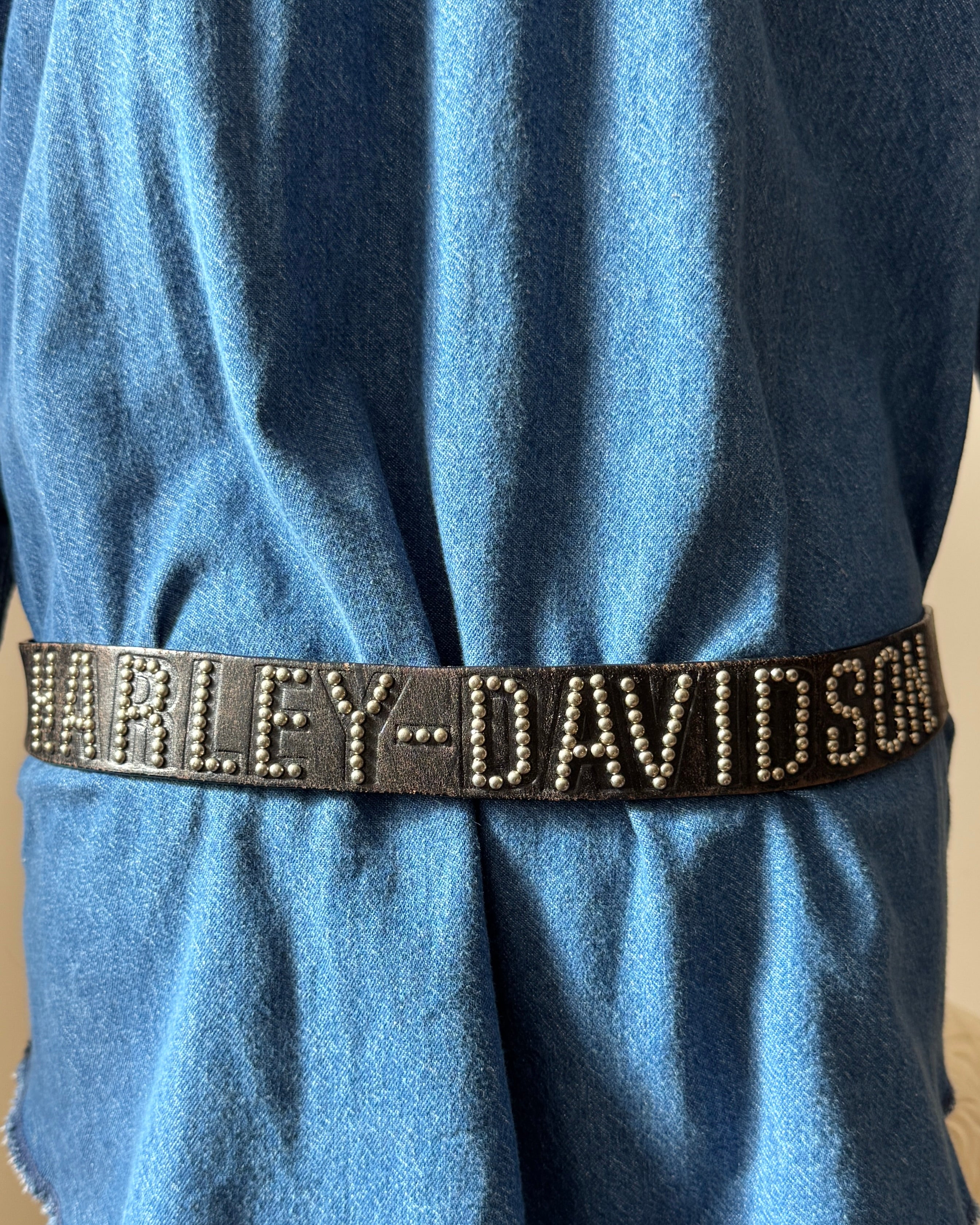 Vintage HARLEY DAVIDSON 1989 Sishiyou and Harmony designs Pewter and Enamel Eagle Crest Buckle with Black Studded Biker Belt