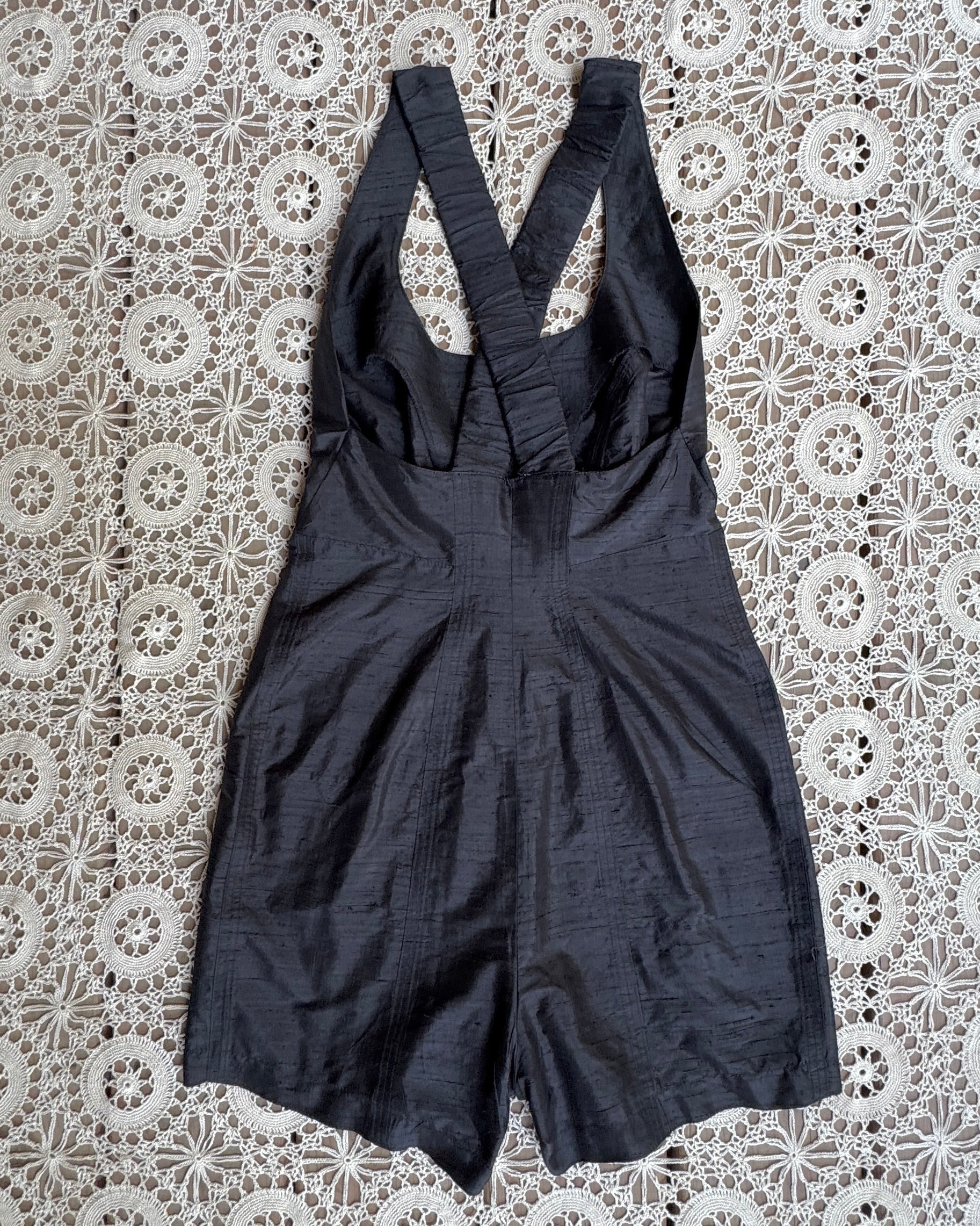 Vintage 1980s 1990s Marie Saint Pierre Black Silk Romper Jumpsuit Shorts Overalls Playsuit XS 2