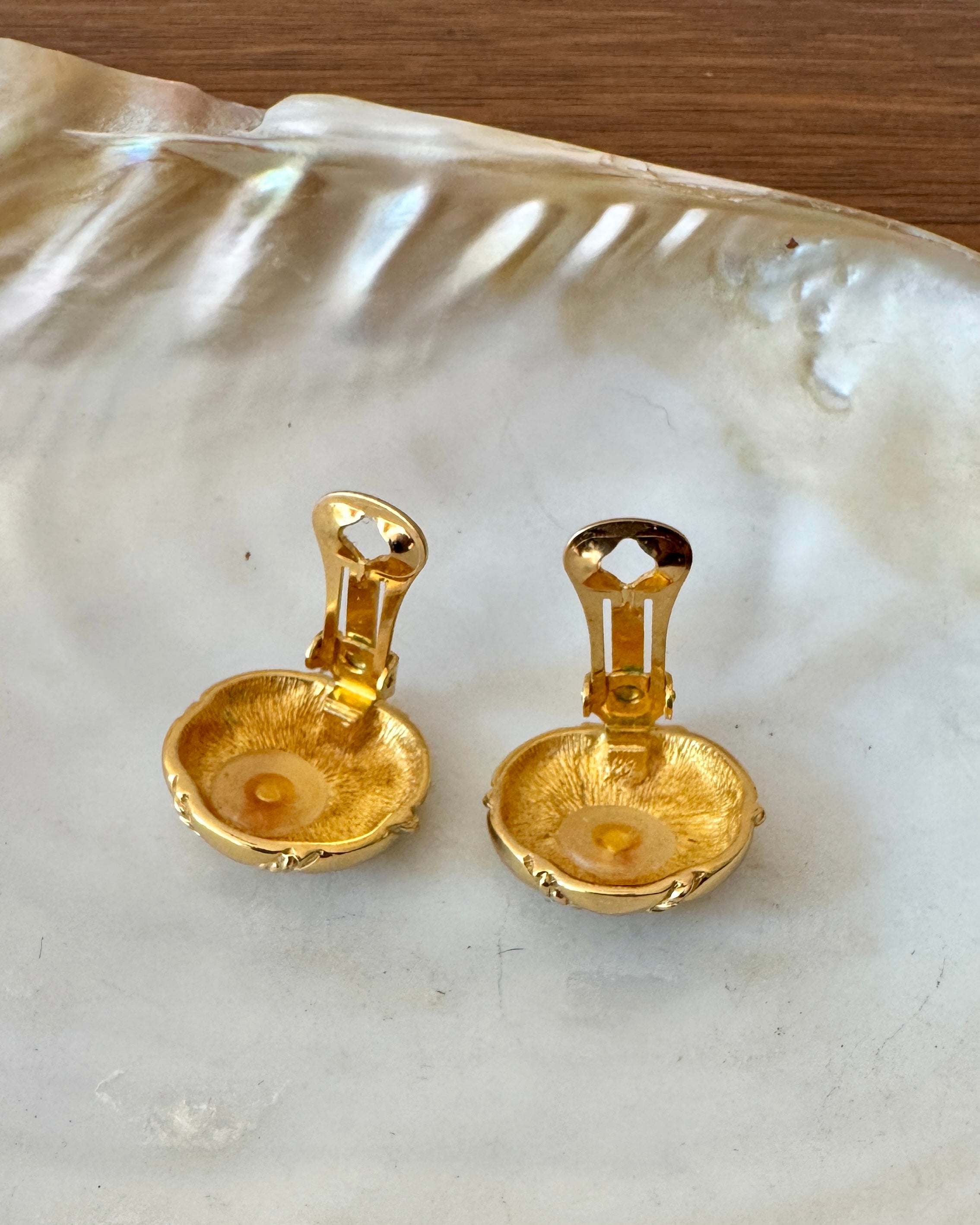 Vintage 80s Signed Christian Dior Gold Plate Round Criss Cross Rope Earrings Clip Ons
